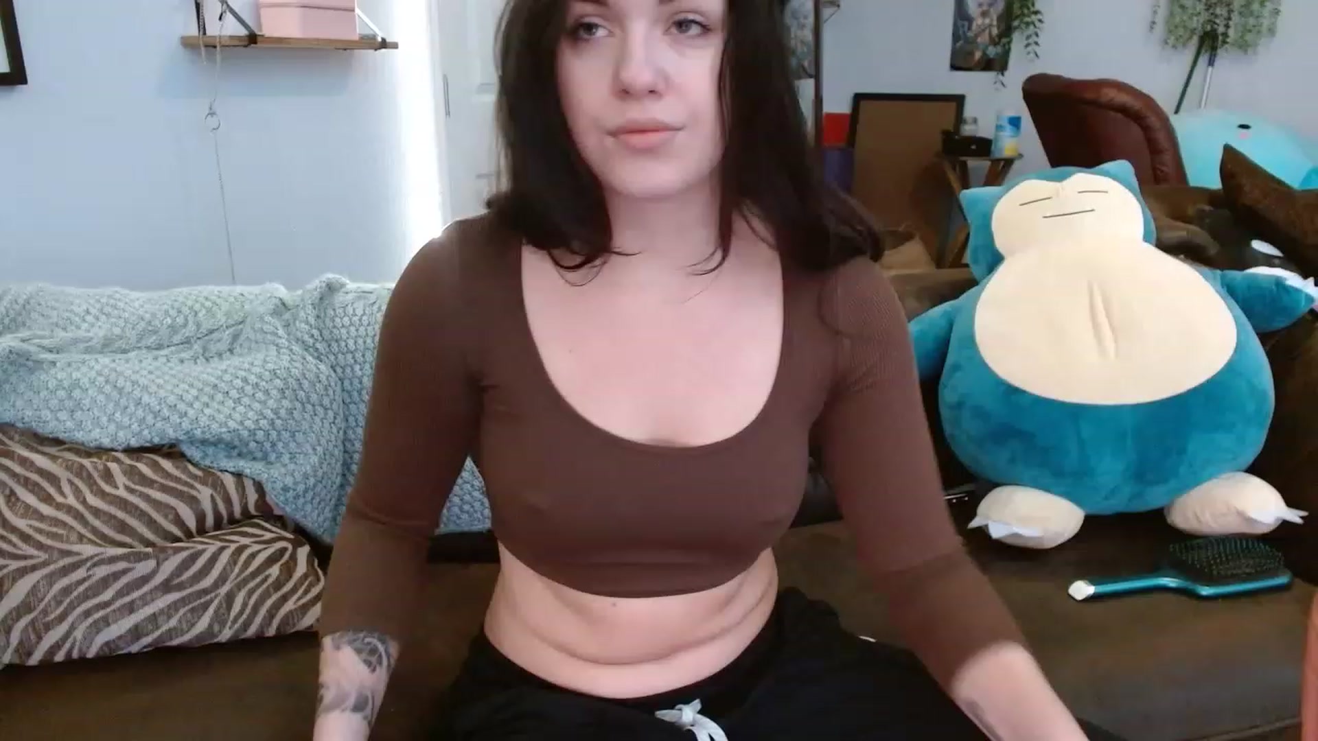 Gallery image thumbnail from BunnyNextDoor's myfreecams stream on, 04/17/2023, 17:04 image 1 of 20