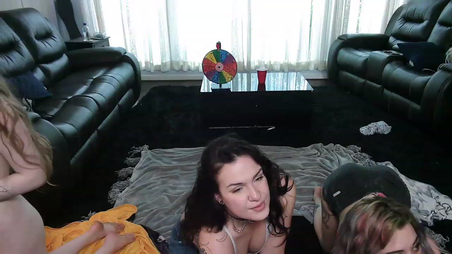 Gallery image thumbnail from BunnyNextDoor's myfreecams stream on, 04/21/2023, 17:05 image 16 of 20