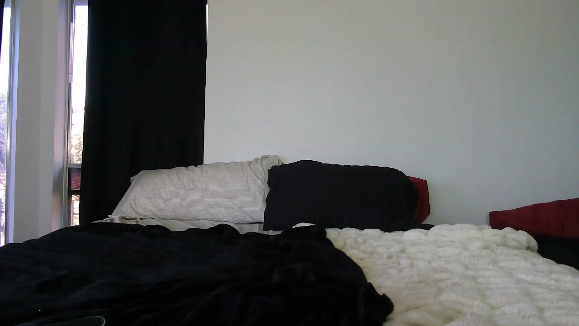 Gallery image thumbnail from BunnyNextDoor's myfreecams stream on, 04/22/2023, 17:37 image 1 of 20