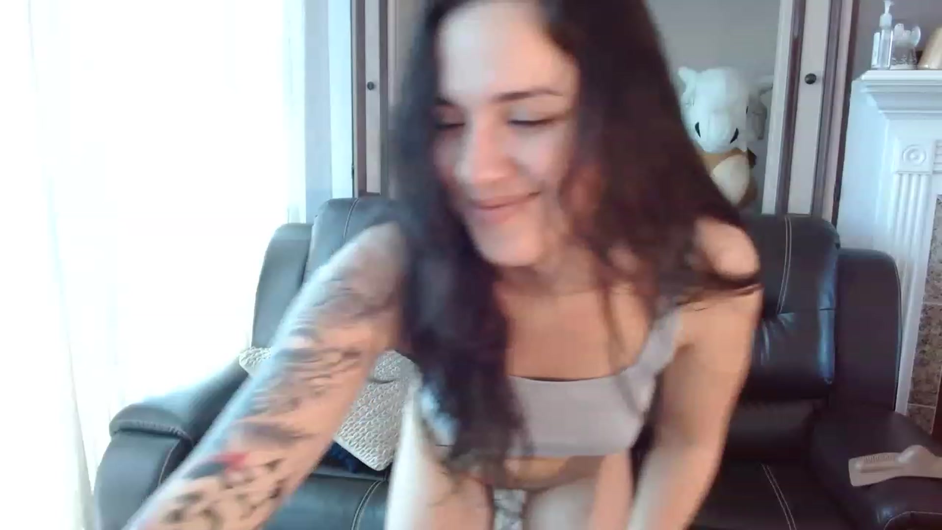 Gallery image thumbnail from BunnyNextDoor's myfreecams stream on, 04/28/2023, 18:15 image 13 of 20