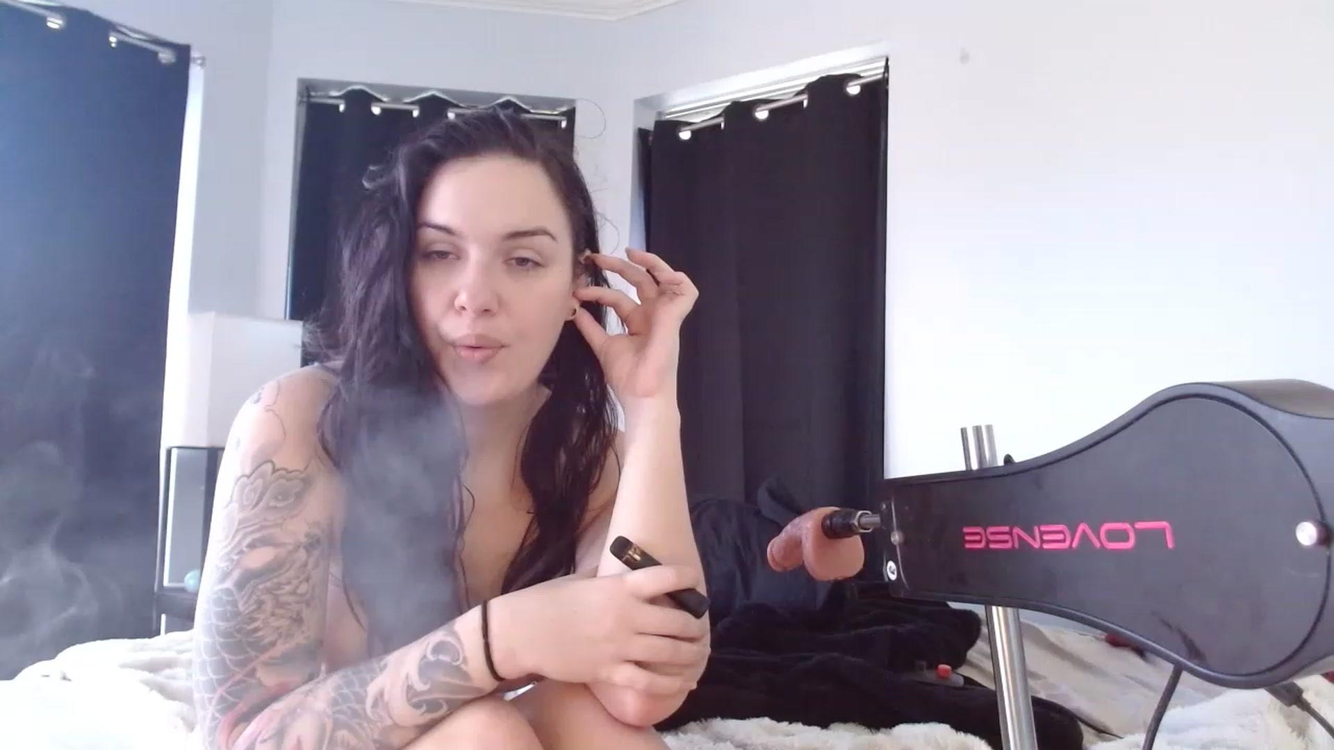 Gallery image thumbnail from BunnyNextDoor's myfreecams stream on, 04/30/2023, 22:14 image 20 of 20