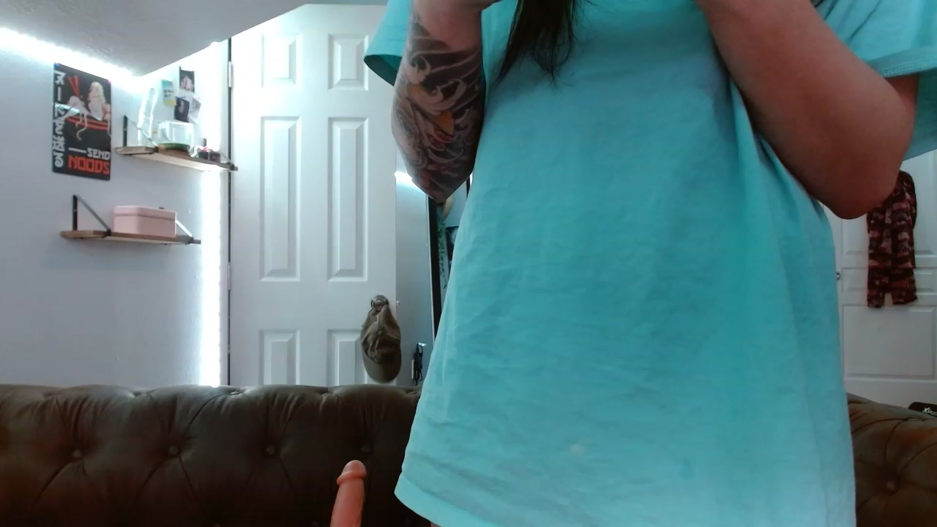 Gallery image thumbnail from BunnyNextDoor's myfreecams stream on, 05/02/2023, 15:07 image 9 of 20