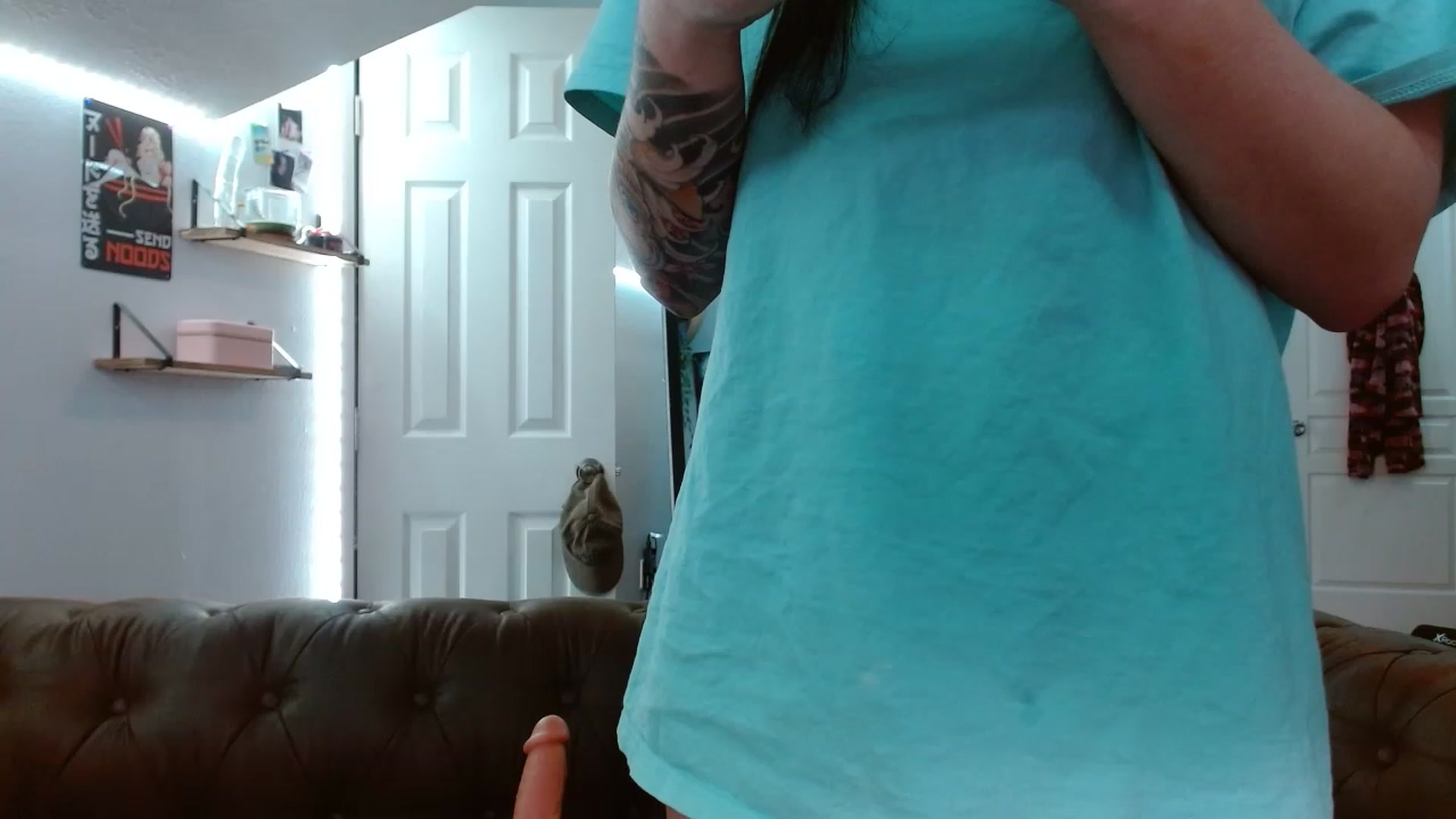 Gallery image thumbnail from BunnyNextDoor's myfreecams stream on, 05/02/2023, 15:07 image 8 of 20