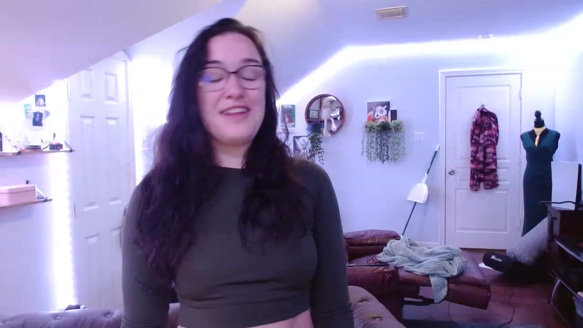 Gallery image thumbnail from BunnyNextDoor's myfreecams stream on, 05/09/2023, 16:29 image 8 of 20