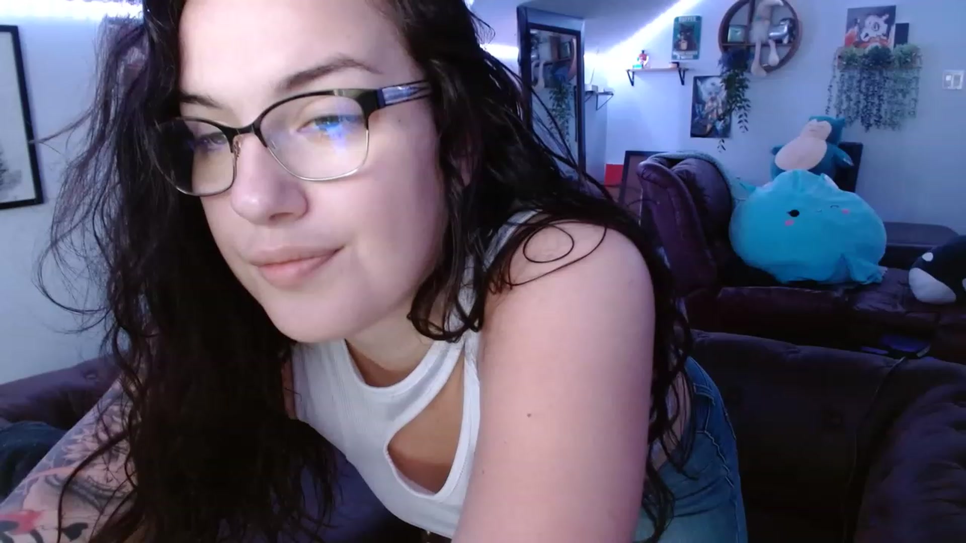 Gallery image thumbnail from BunnyNextDoor's myfreecams stream on, 05/11/2023, 17:39 image 6 of 20