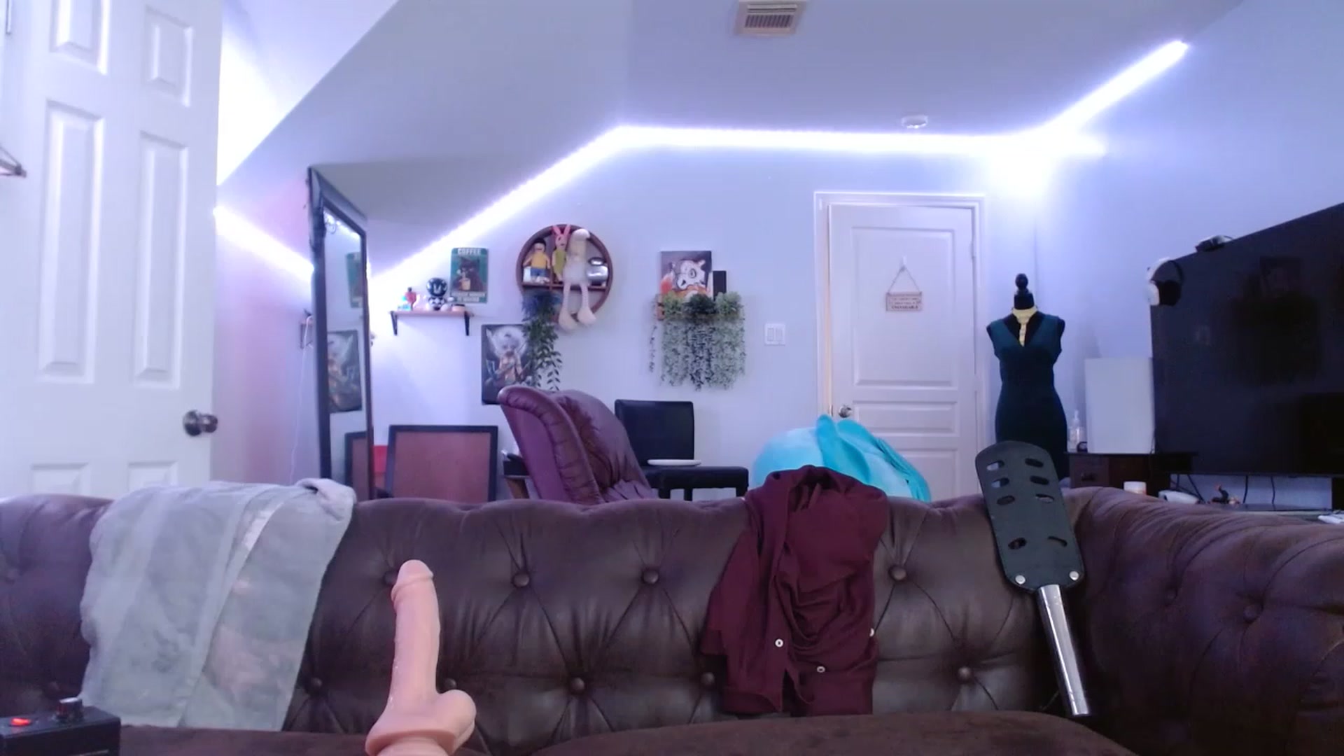 Gallery image thumbnail from BunnyNextDoor's myfreecams stream on, 05/18/2023, 20:27 image 5 of 20