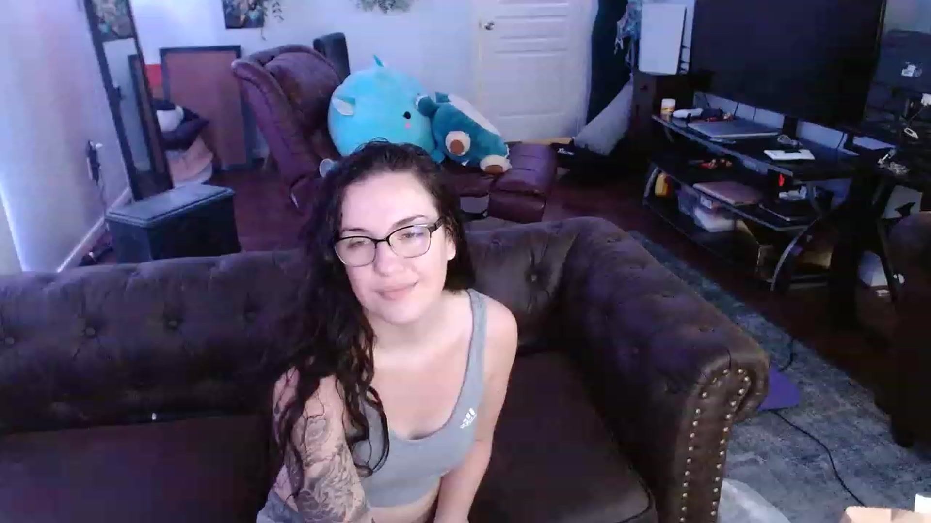 Gallery image thumbnail from BunnyNextDoor's myfreecams stream on, 05/19/2023, 17:08 image 17 of 20