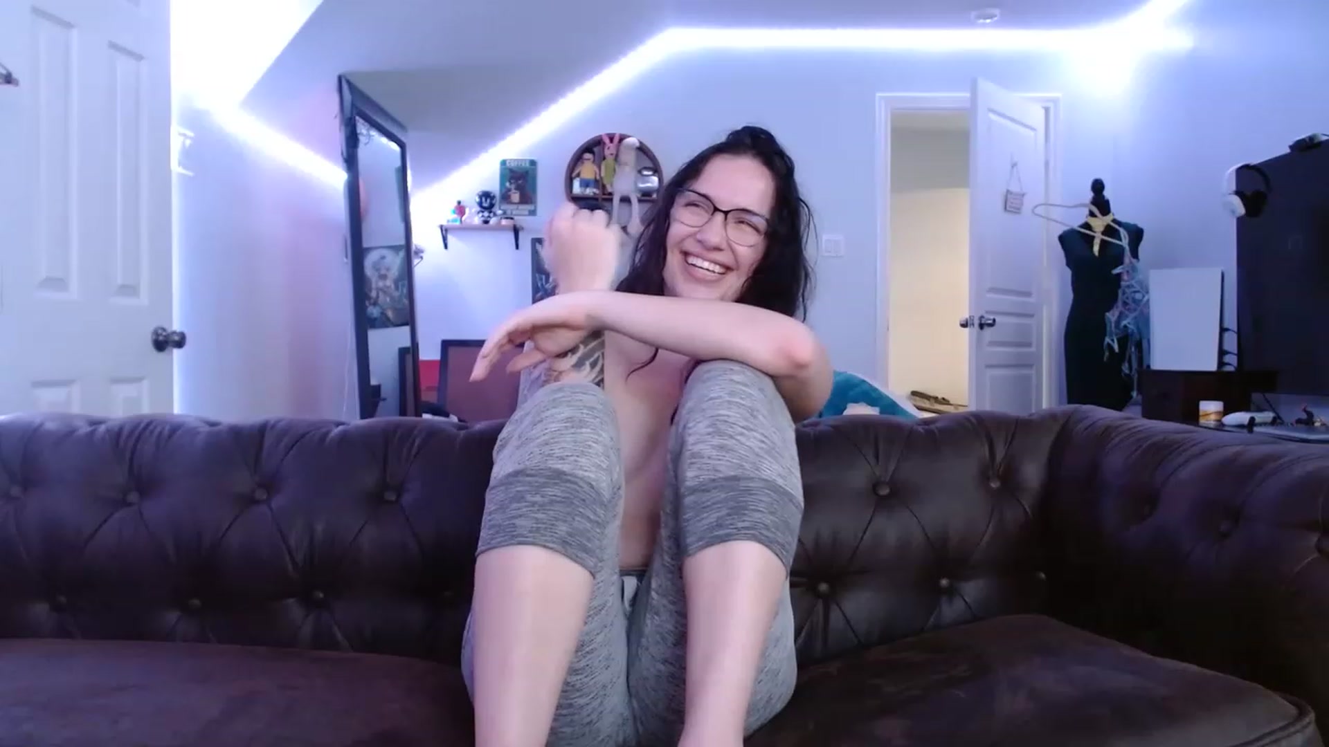 Gallery image thumbnail from BunnyNextDoor's myfreecams stream on, 05/19/2023, 19:28 image 5 of 20