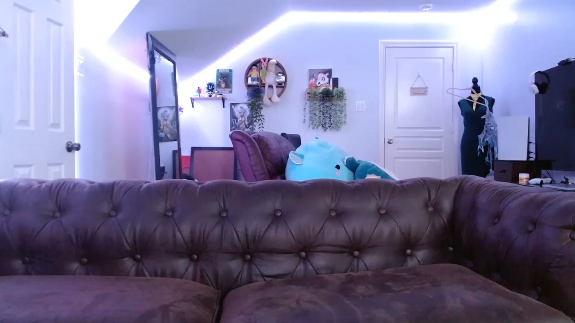 Gallery image thumbnail from BunnyNextDoor's myfreecams stream on, 05/19/2023, 19:28 image 10 of 20