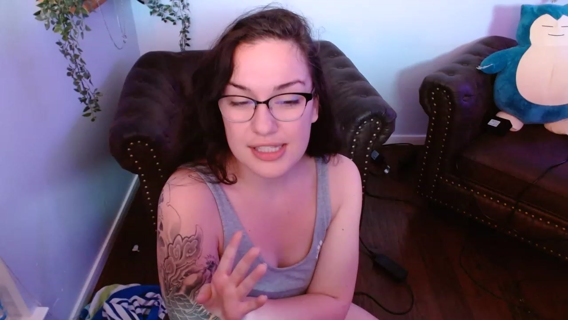 Gallery image thumbnail from BunnyNextDoor's myfreecams stream on, 05/25/2023, 04:50 image 16 of 20