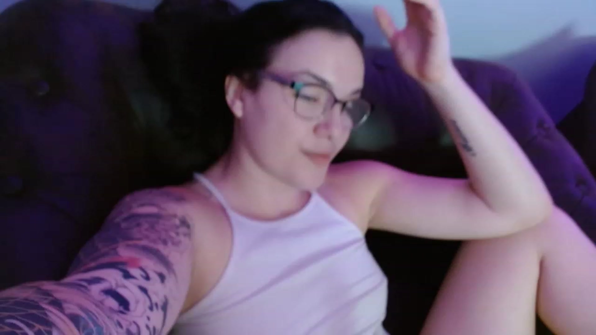 Gallery image thumbnail from BunnyNextDoor's myfreecams stream on, 05/26/2023, 11:26 image 5 of 20