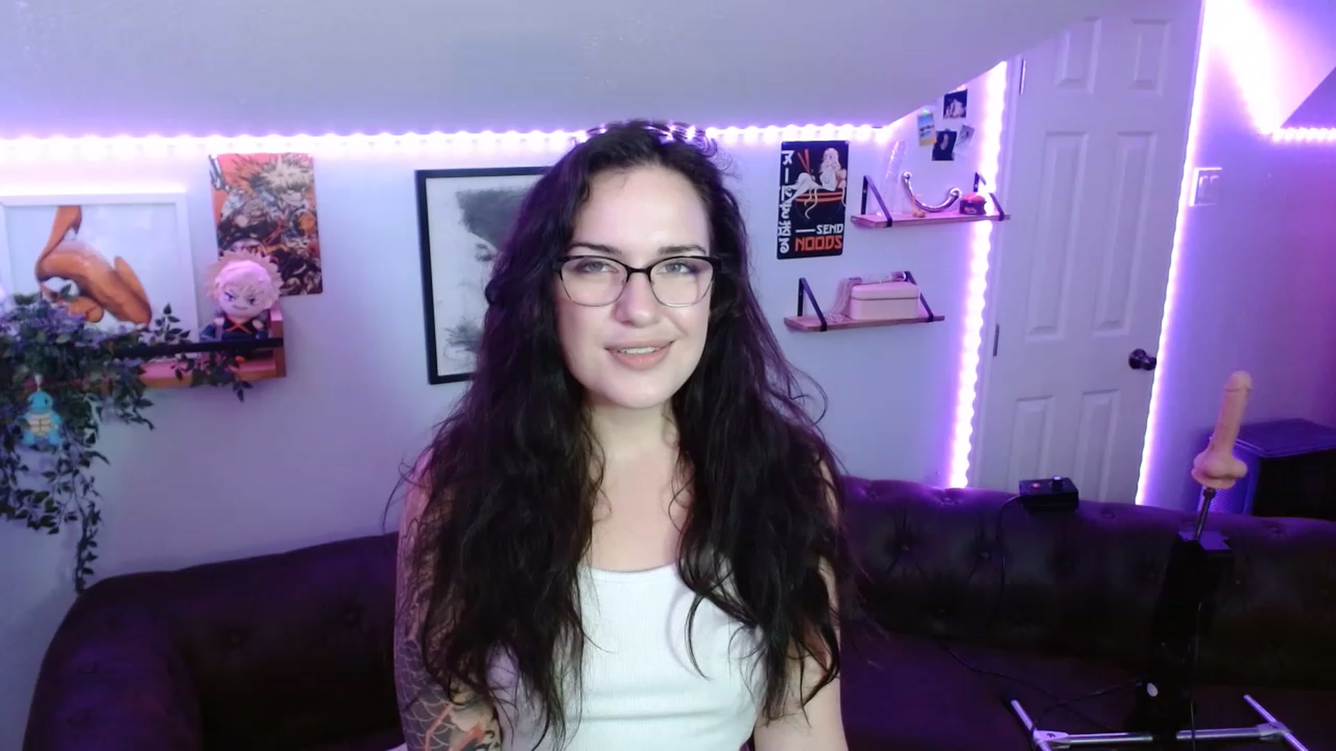 Gallery image thumbnail from BunnyNextDoor's myfreecams stream on, 05/27/2023, 06:27 image 6 of 20
