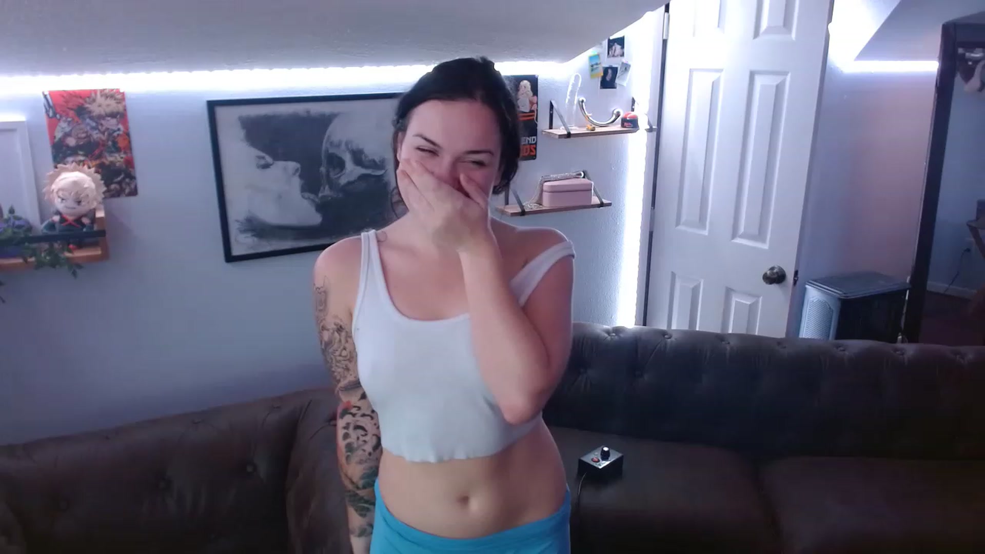 Gallery image thumbnail from BunnyNextDoor's myfreecams stream on, 05/28/2023, 16:09 image 6 of 20