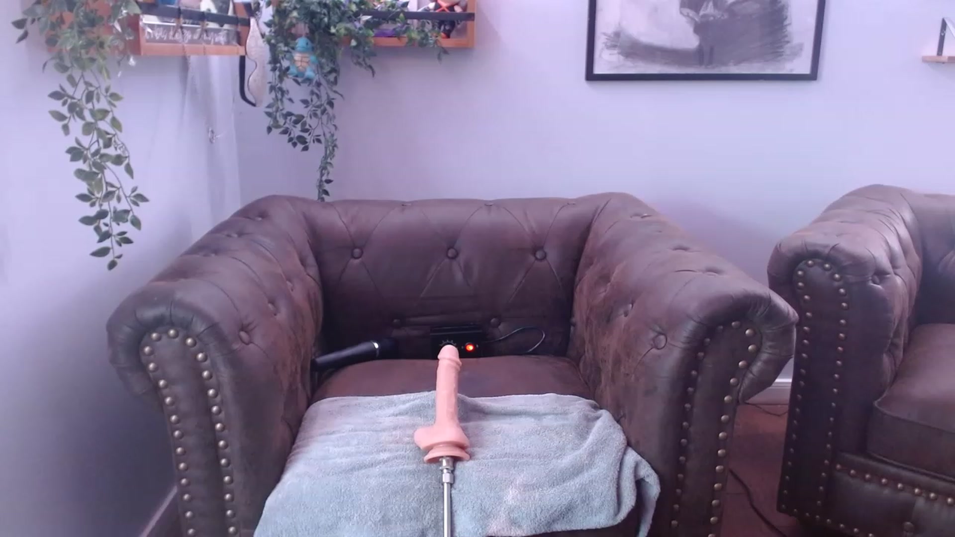 Gallery image thumbnail from BunnyNextDoor's myfreecams stream on, 05/28/2023, 17:51 image 13 of 20