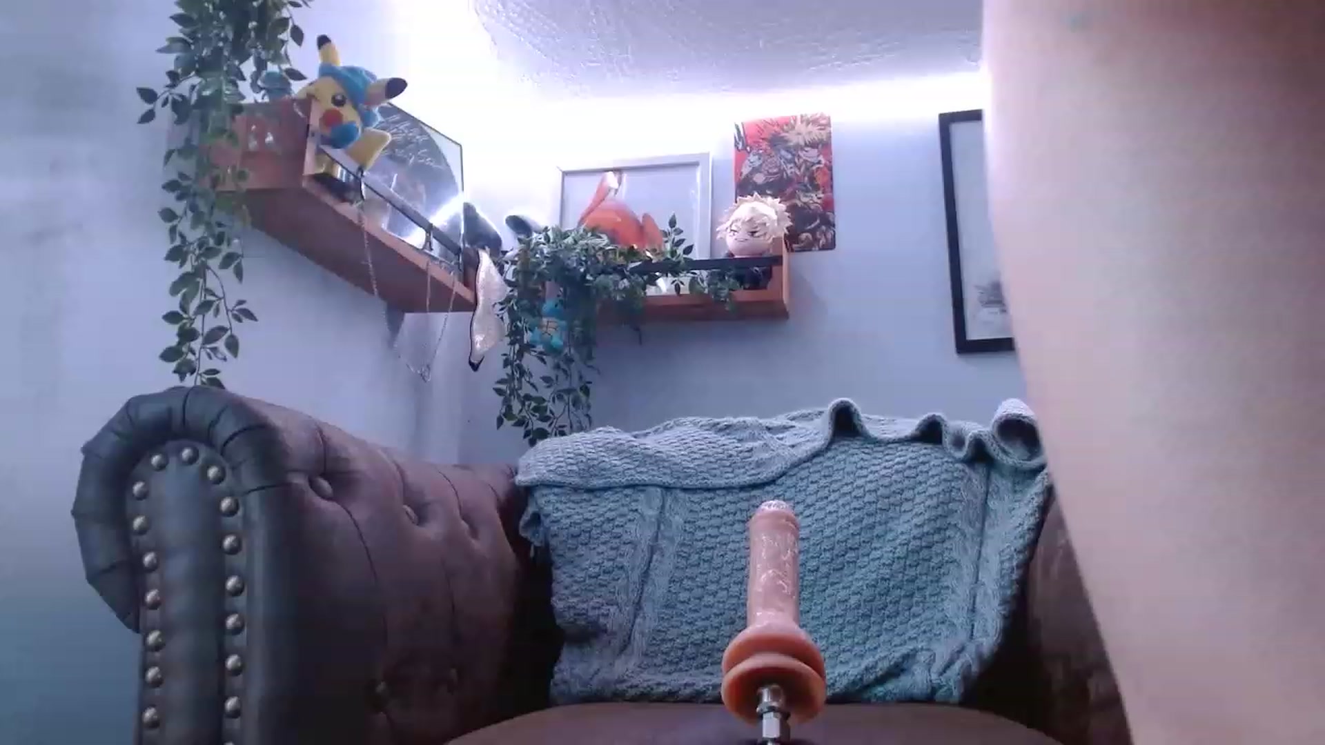 Gallery image thumbnail from BunnyNextDoor's myfreecams stream on, 06/01/2023, 15:43 image 9 of 20