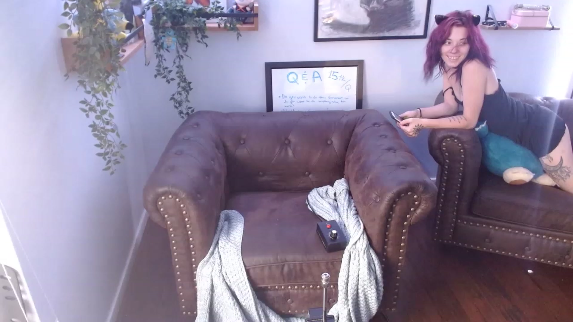 Gallery image thumbnail from BunnyNextDoor's myfreecams stream on, 06/05/2023, 18:26 image 11 of 20