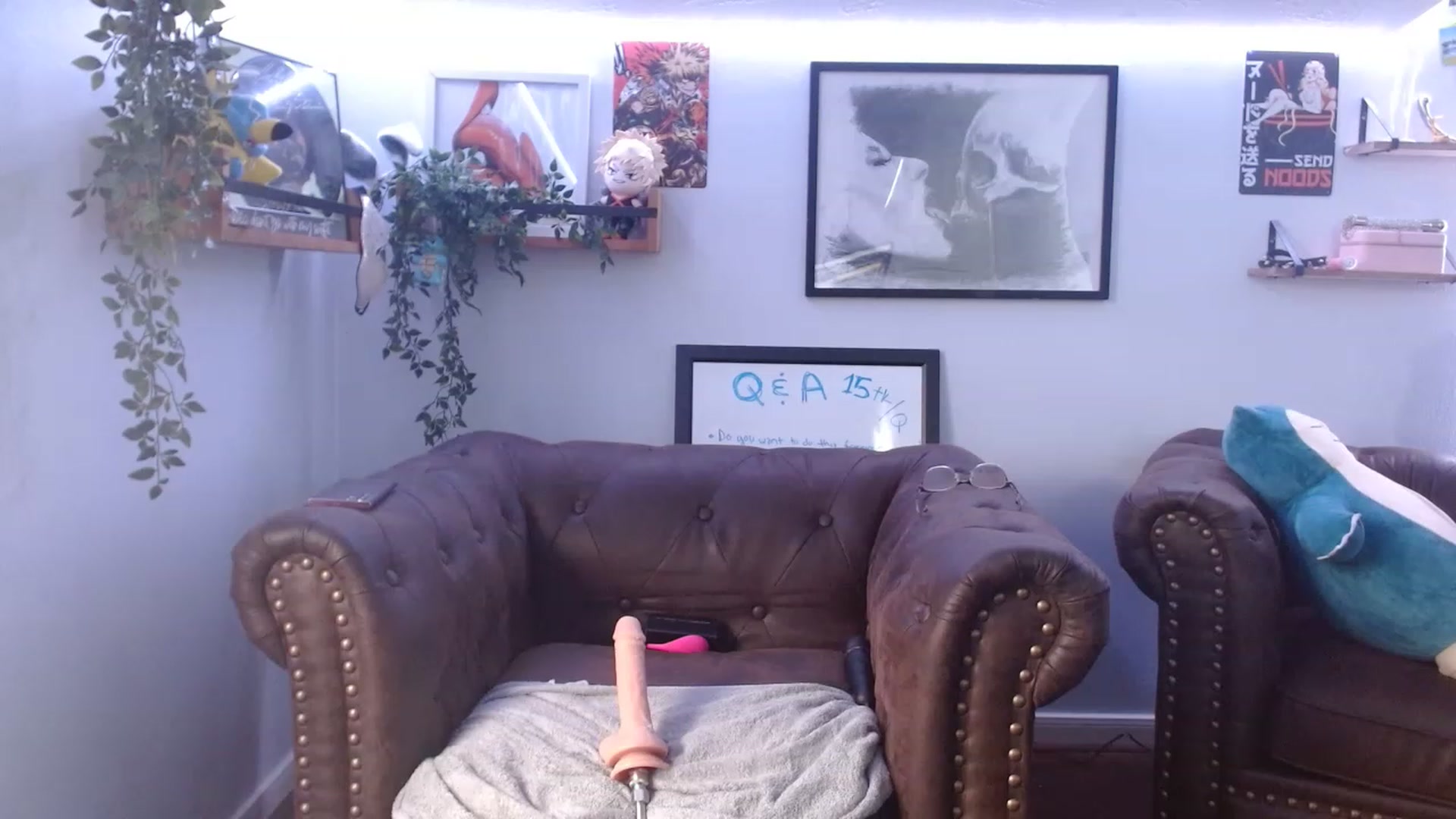 Gallery image thumbnail from BunnyNextDoor's myfreecams stream on, 06/05/2023, 19:05 image 17 of 20