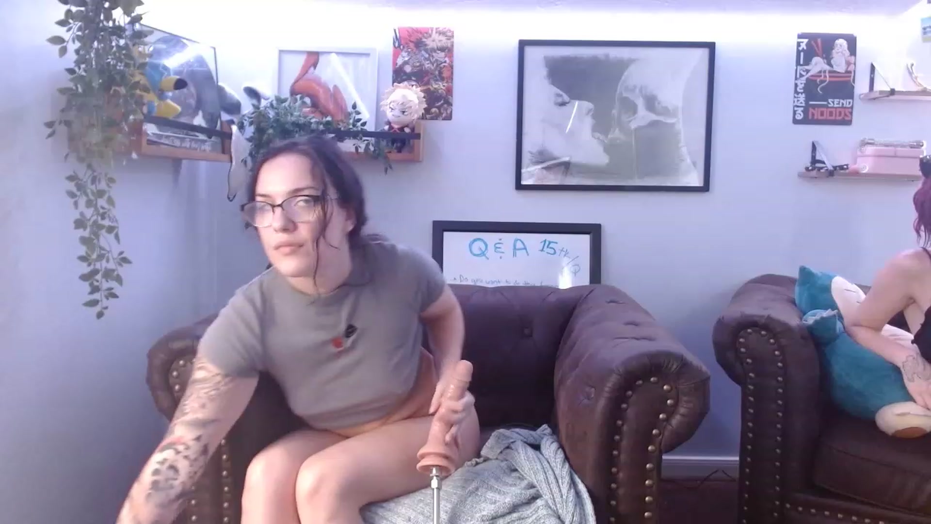 Gallery image thumbnail from BunnyNextDoor's myfreecams stream on, 06/05/2023, 19:05 image 3 of 20