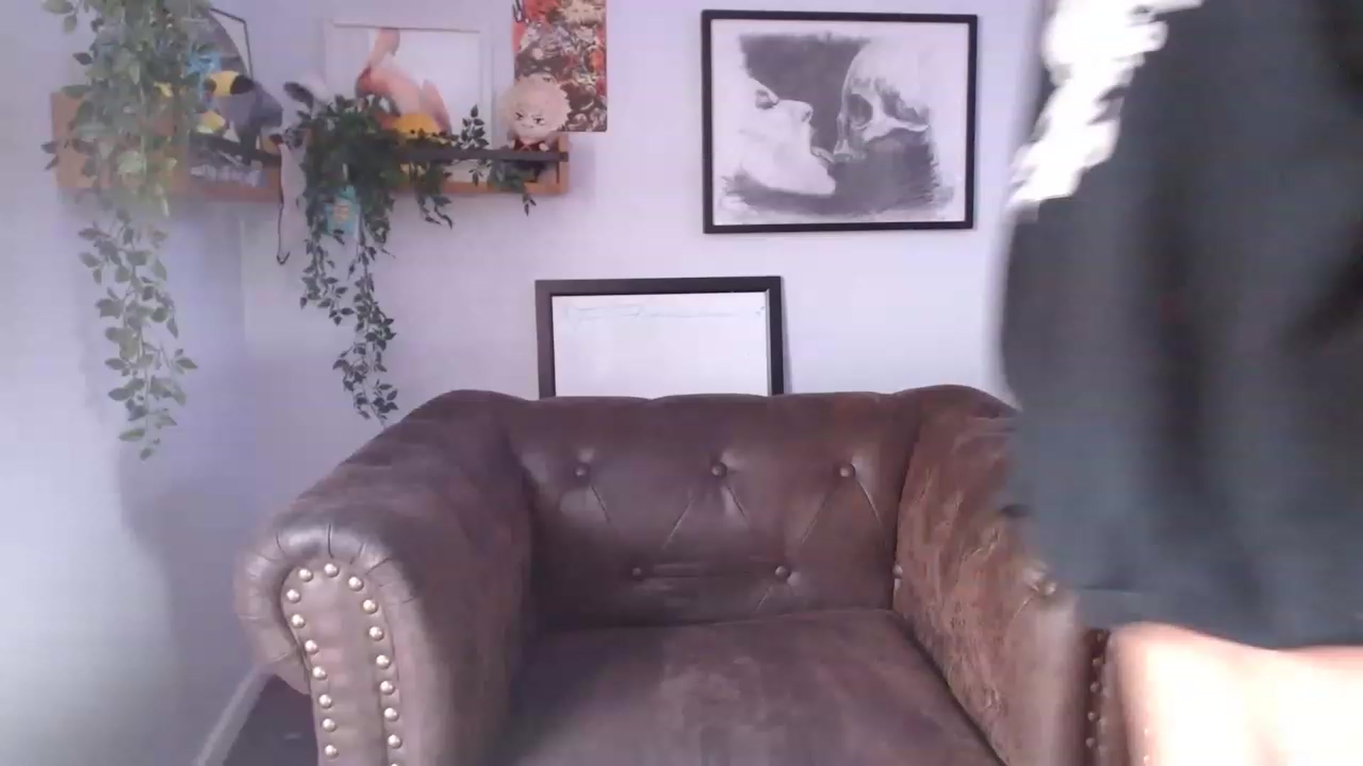 Gallery image thumbnail from BunnyNextDoor's myfreecams stream on, 06/06/2023, 15:10 image 1 of 20