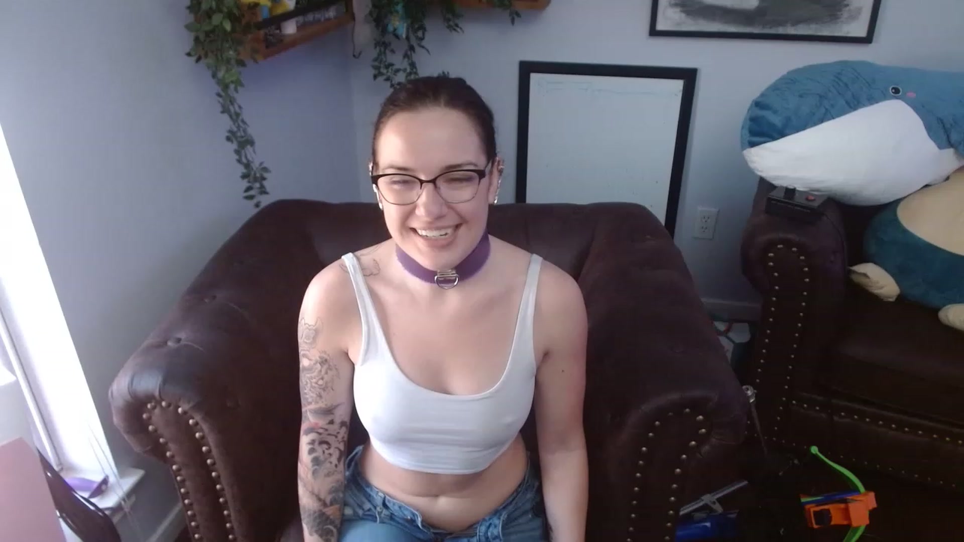 Gallery image thumbnail from BunnyNextDoor's myfreecams stream on, 06/10/2023, 17:47 image 4 of 20