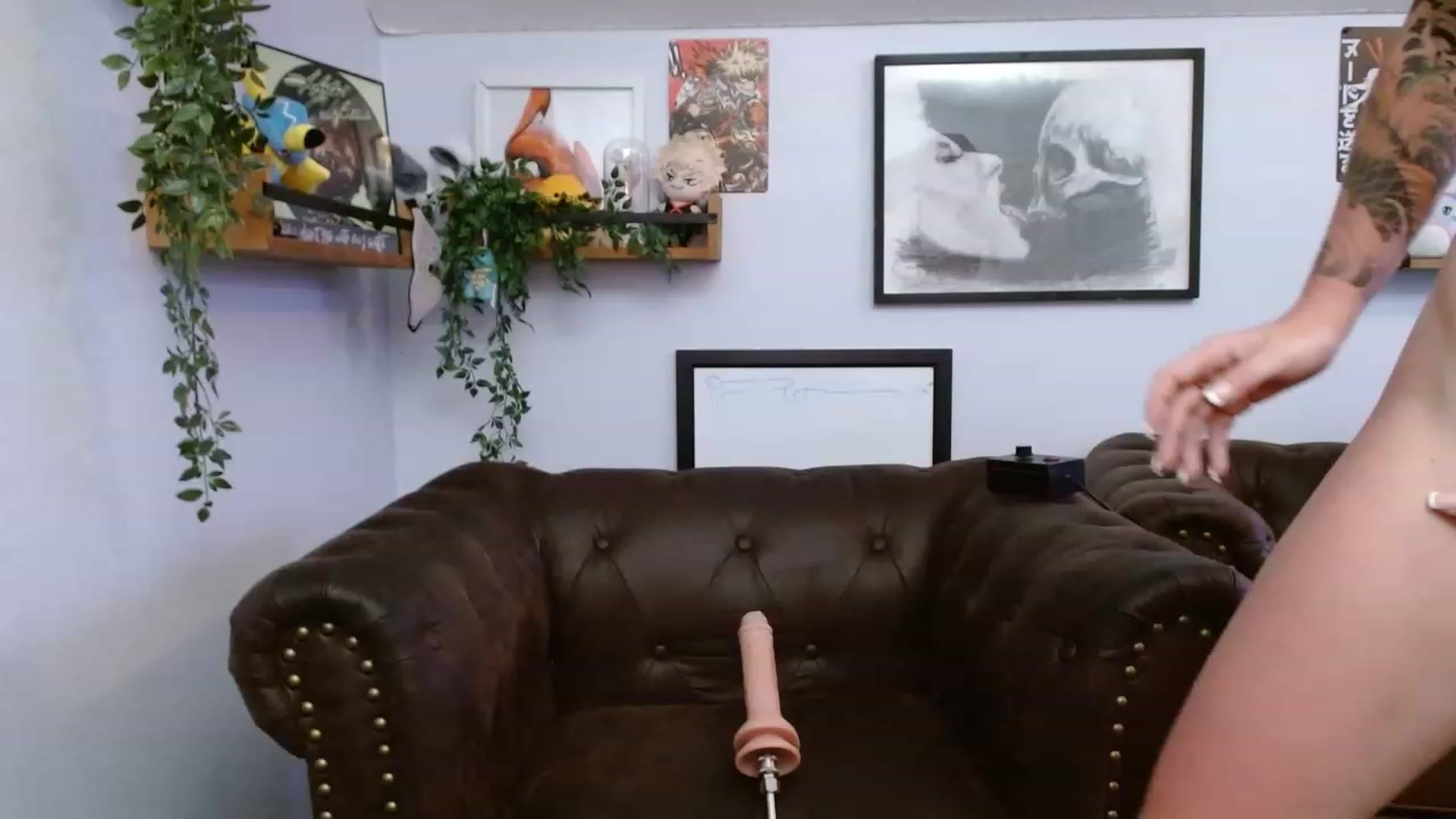 Gallery image thumbnail from BunnyNextDoor's myfreecams stream on, 06/13/2023, 09:17 image 10 of 20