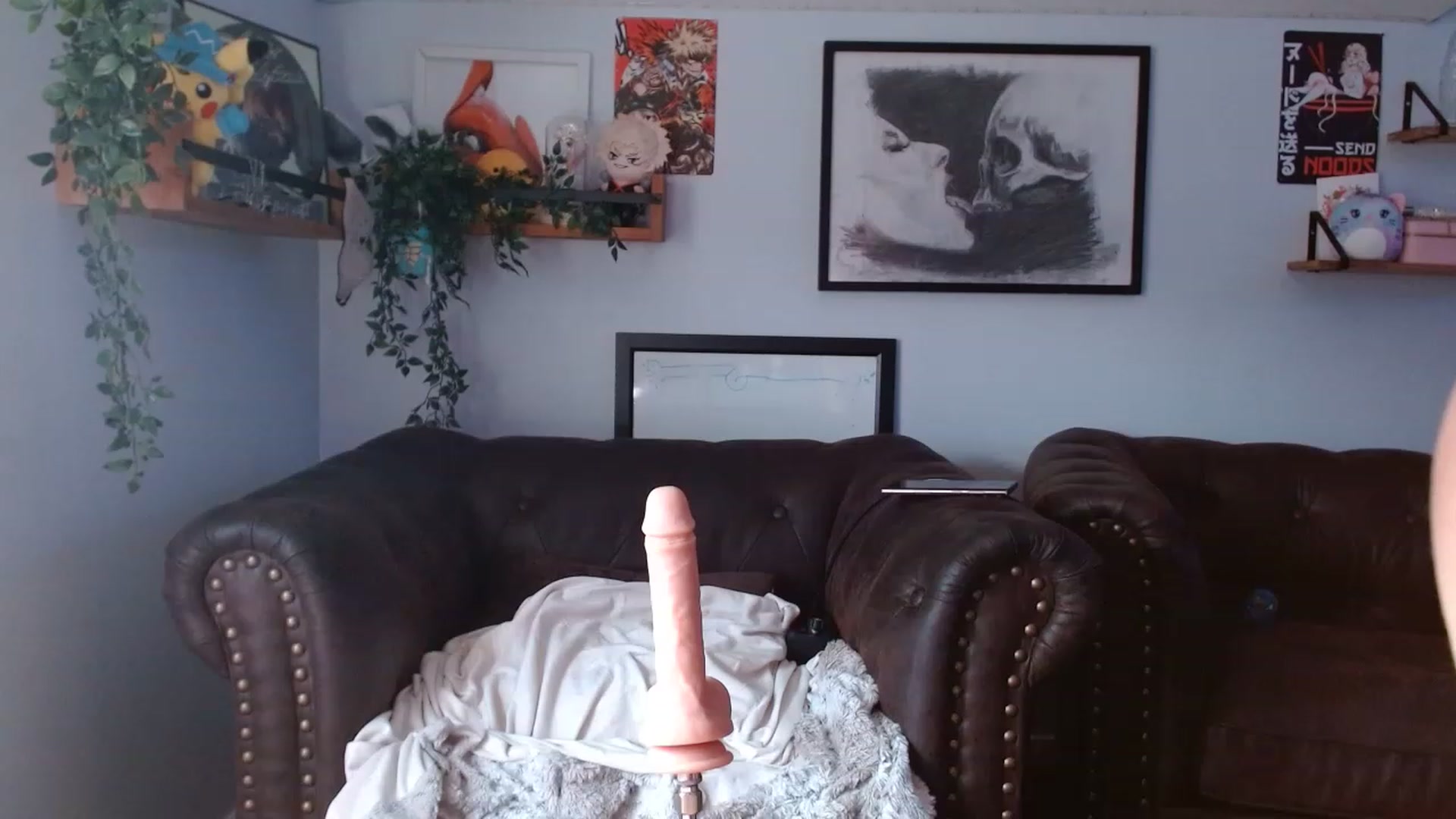 Gallery image thumbnail from BunnyNextDoor's myfreecams stream on, 06/15/2023, 22:34 image 12 of 20
