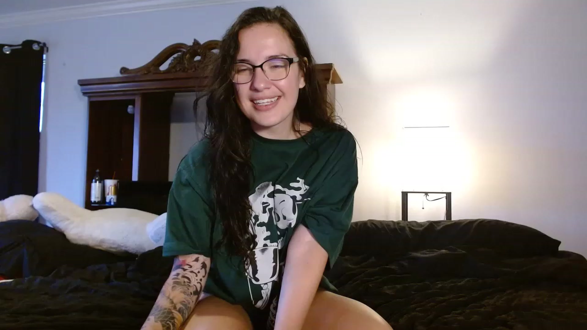 Gallery image thumbnail from BunnyNextDoor's myfreecams stream on, 06/19/2023, 18:01 image 3 of 20