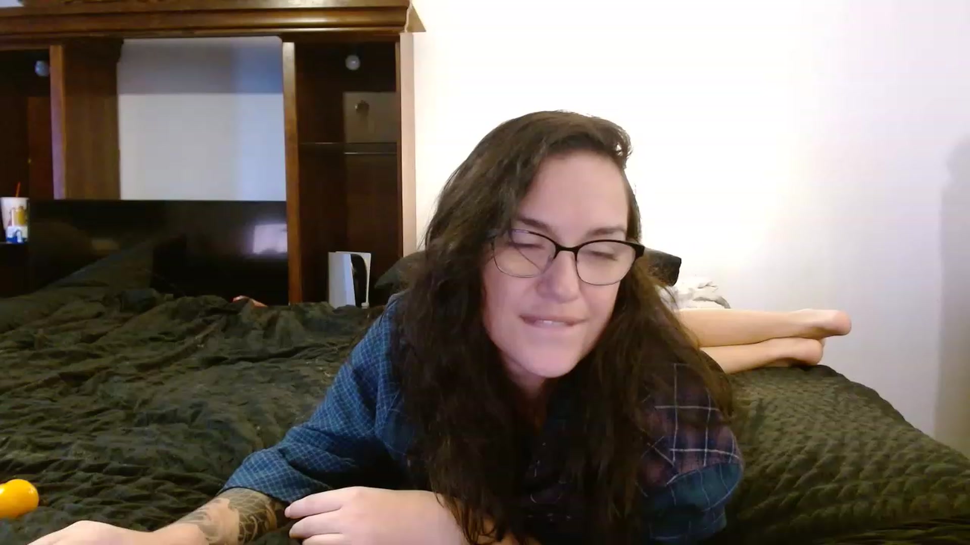 Gallery image thumbnail from BunnyNextDoor's myfreecams stream on, 06/20/2023, 17:59 image 4 of 20