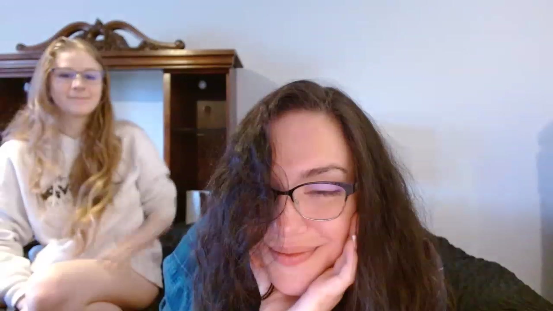 Gallery image thumbnail from BunnyNextDoor's myfreecams stream on, 06/20/2023, 17:59 image 6 of 20