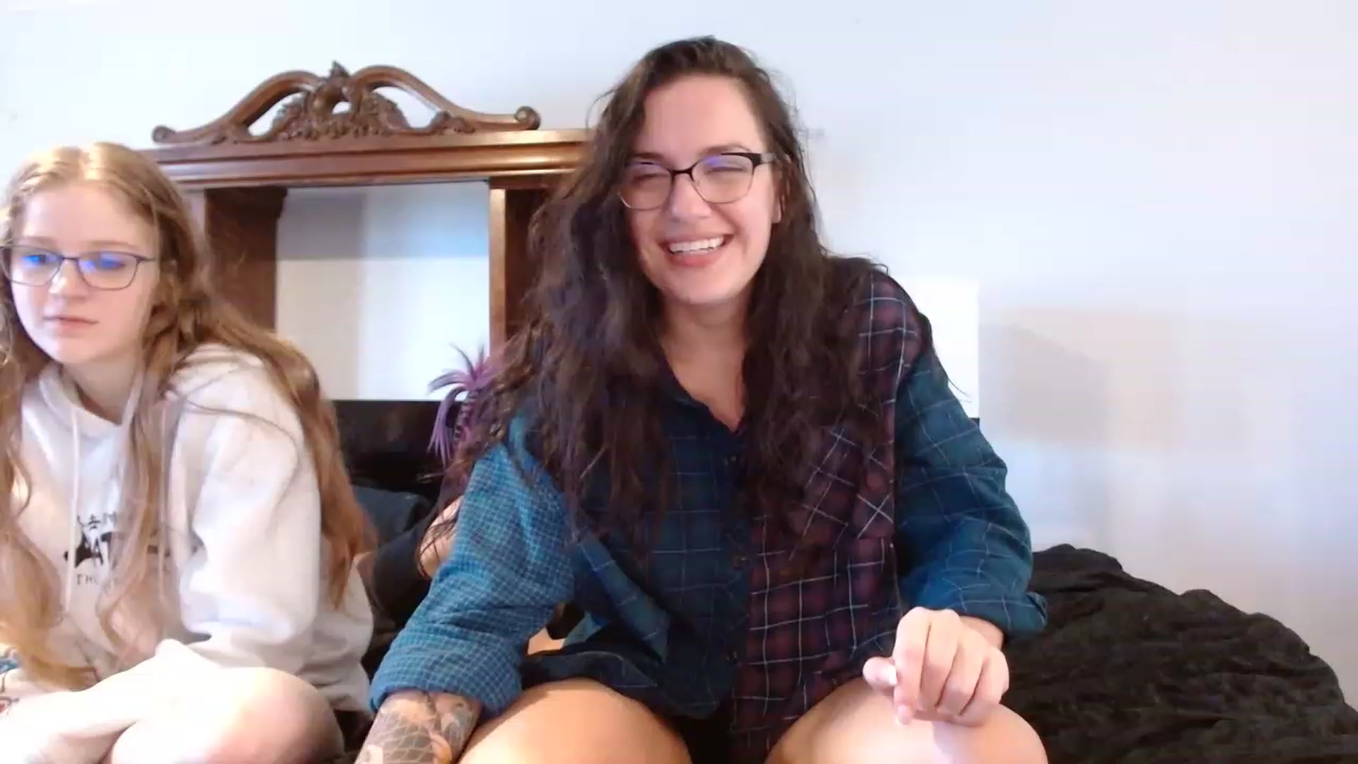 Gallery image thumbnail from BunnyNextDoor's myfreecams stream on, 06/20/2023, 18:56 image 13 of 20