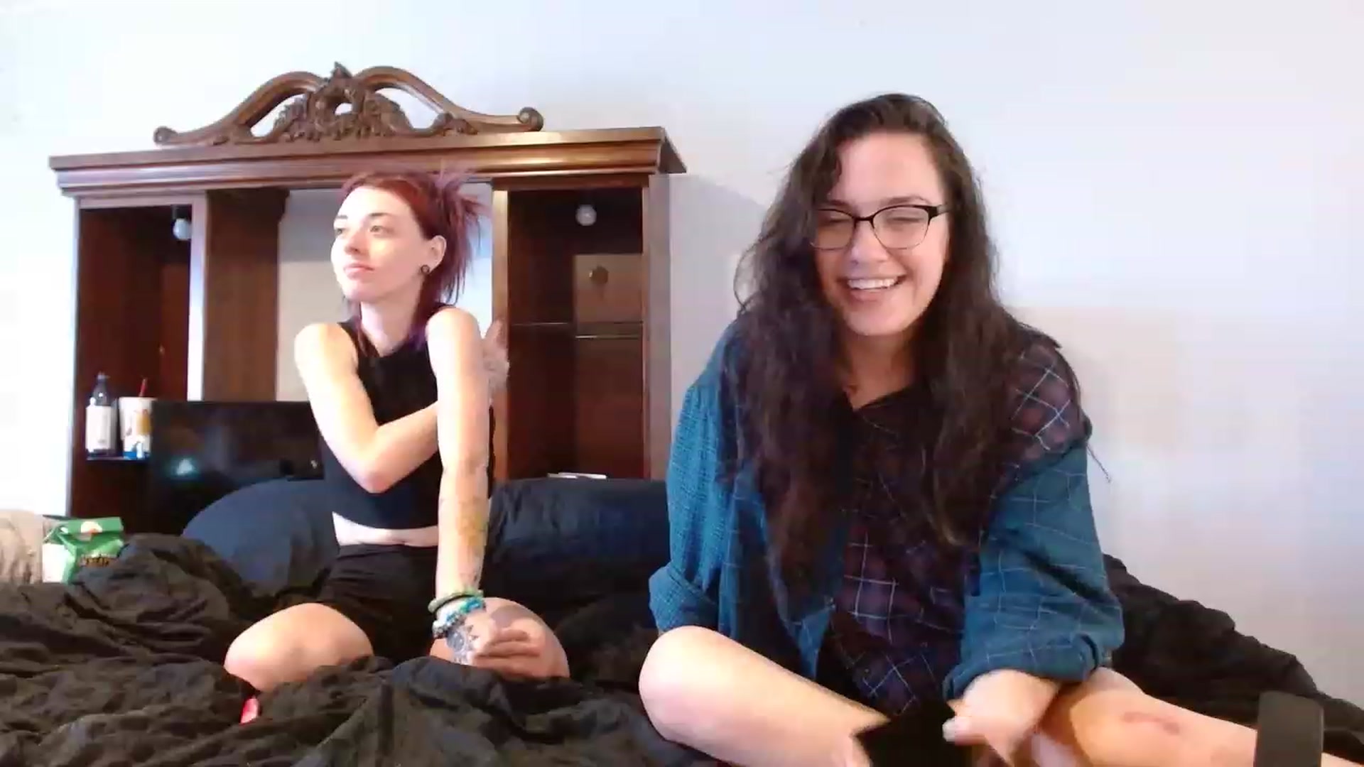 Gallery image thumbnail from BunnyNextDoor's myfreecams stream on, 06/20/2023, 18:56 image 18 of 20