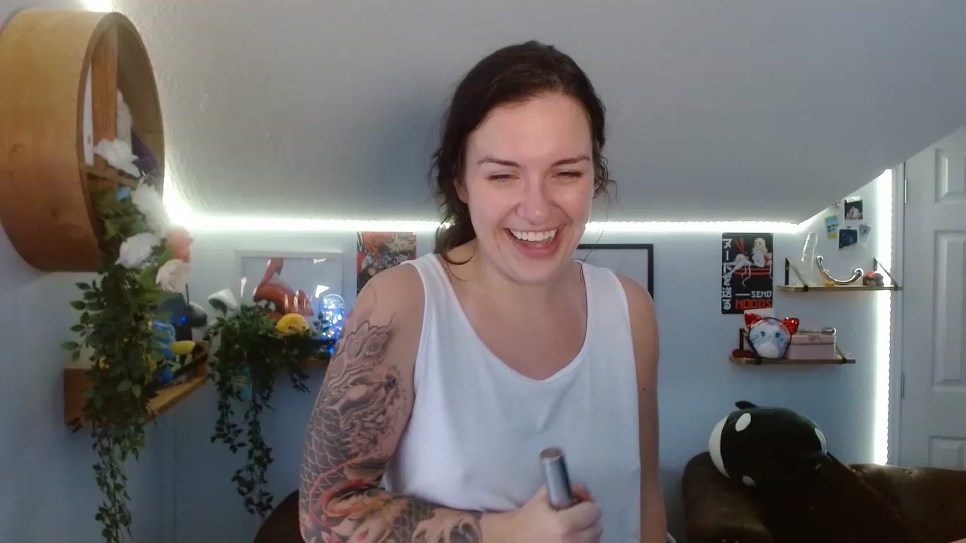 Gallery image thumbnail from BunnyNextDoor's myfreecams stream on, 06/24/2023, 19:21 image 4 of 20