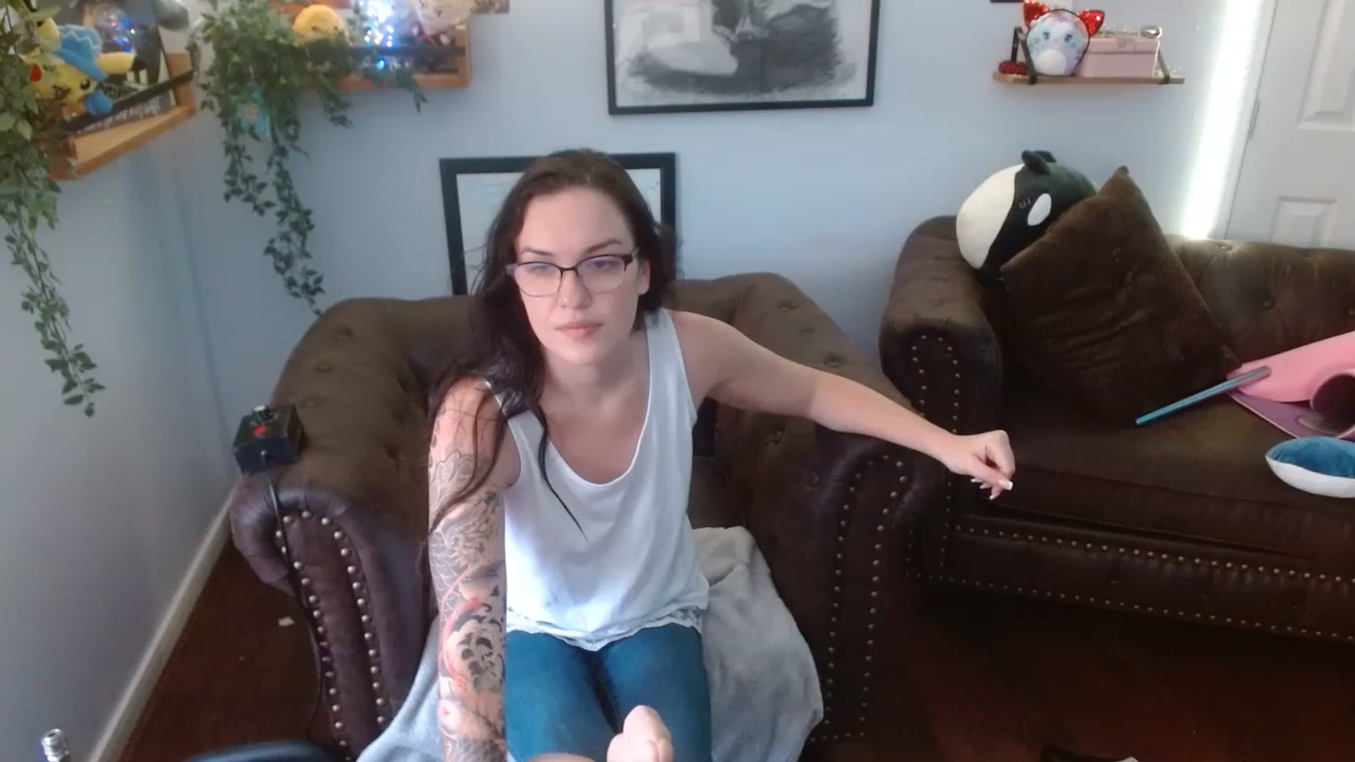 Gallery image thumbnail from BunnyNextDoor's myfreecams stream on, 06/24/2023, 19:21 image 12 of 20