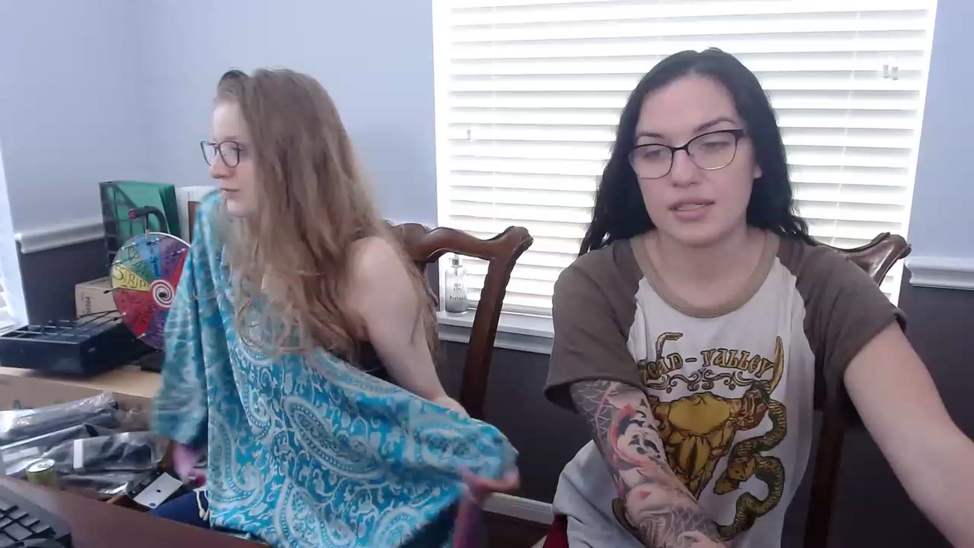 Gallery image thumbnail from BunnyNextDoor's myfreecams stream on, 06/26/2023, 18:05 image 18 of 20