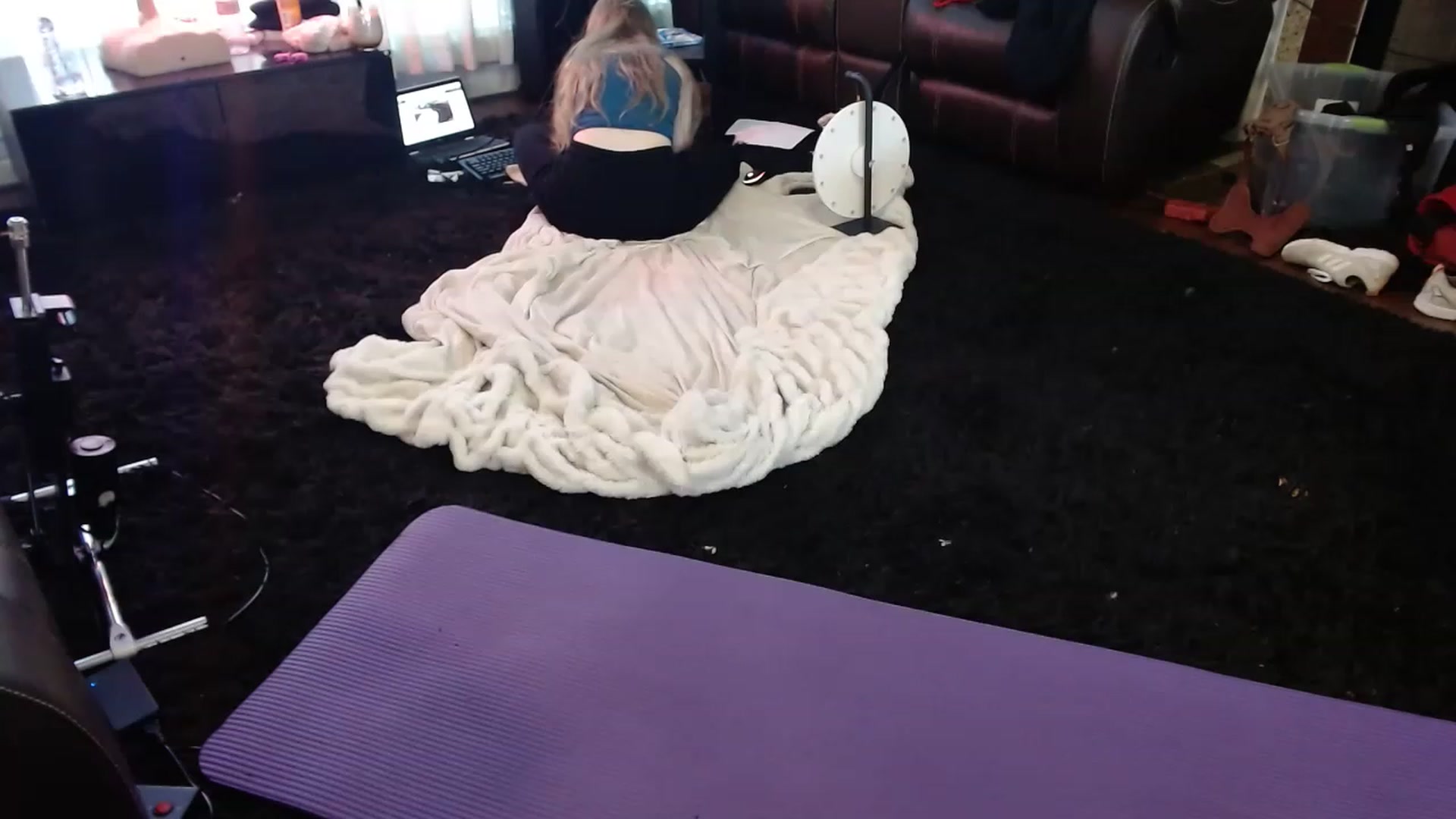 Gallery image thumbnail from BunnyNextDoor's myfreecams stream on, 07/01/2023, 19:07 image 13 of 20