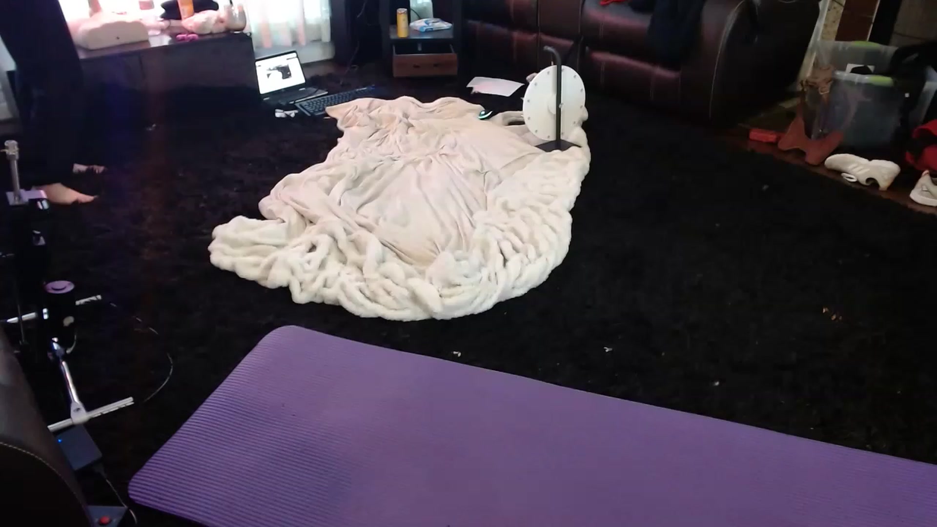 Gallery image thumbnail from BunnyNextDoor's myfreecams stream on, 07/01/2023, 19:07 image 18 of 20