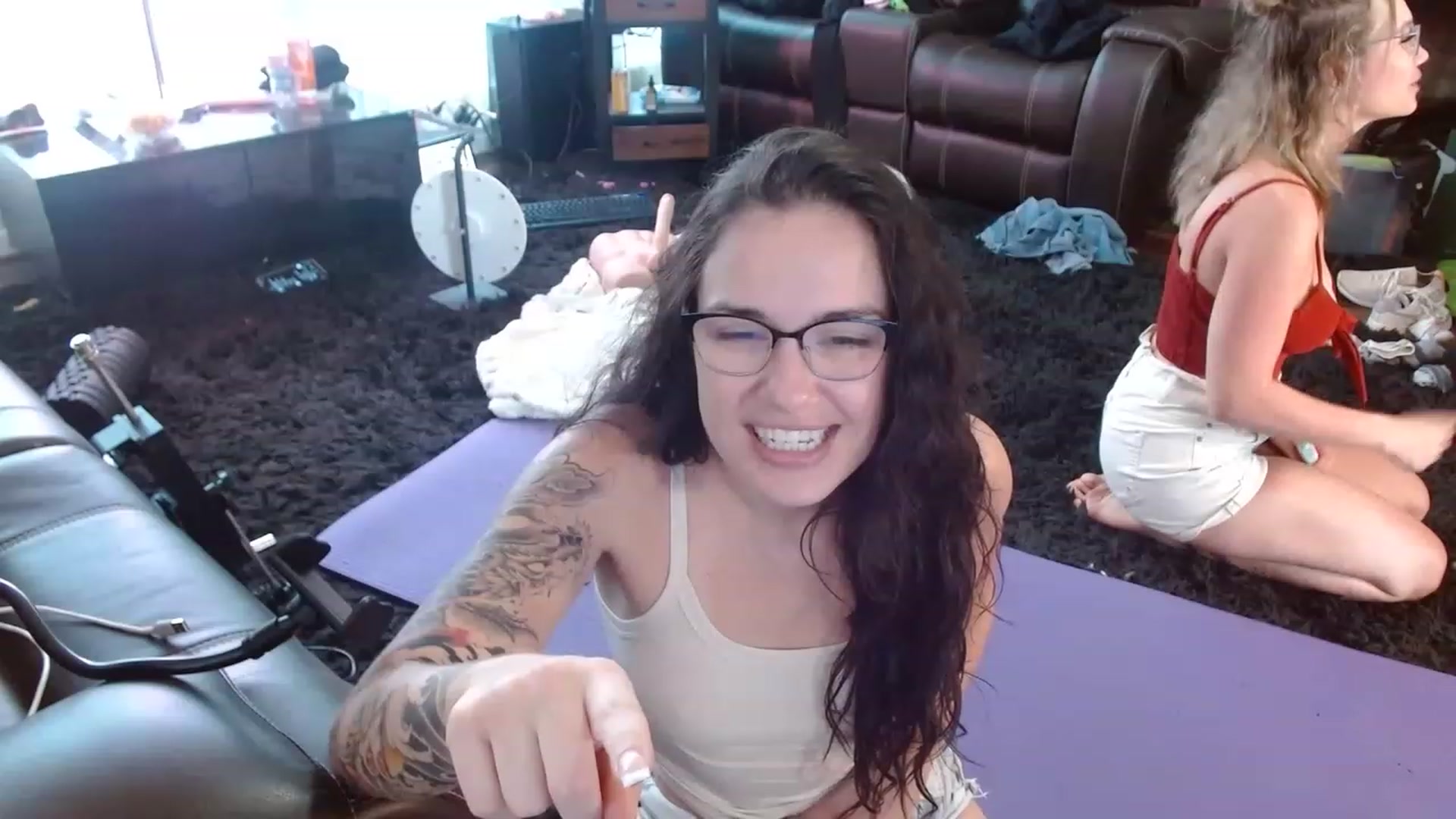 Gallery image thumbnail from BunnyNextDoor's myfreecams stream on, 07/02/2023, 19:25 image 12 of 20