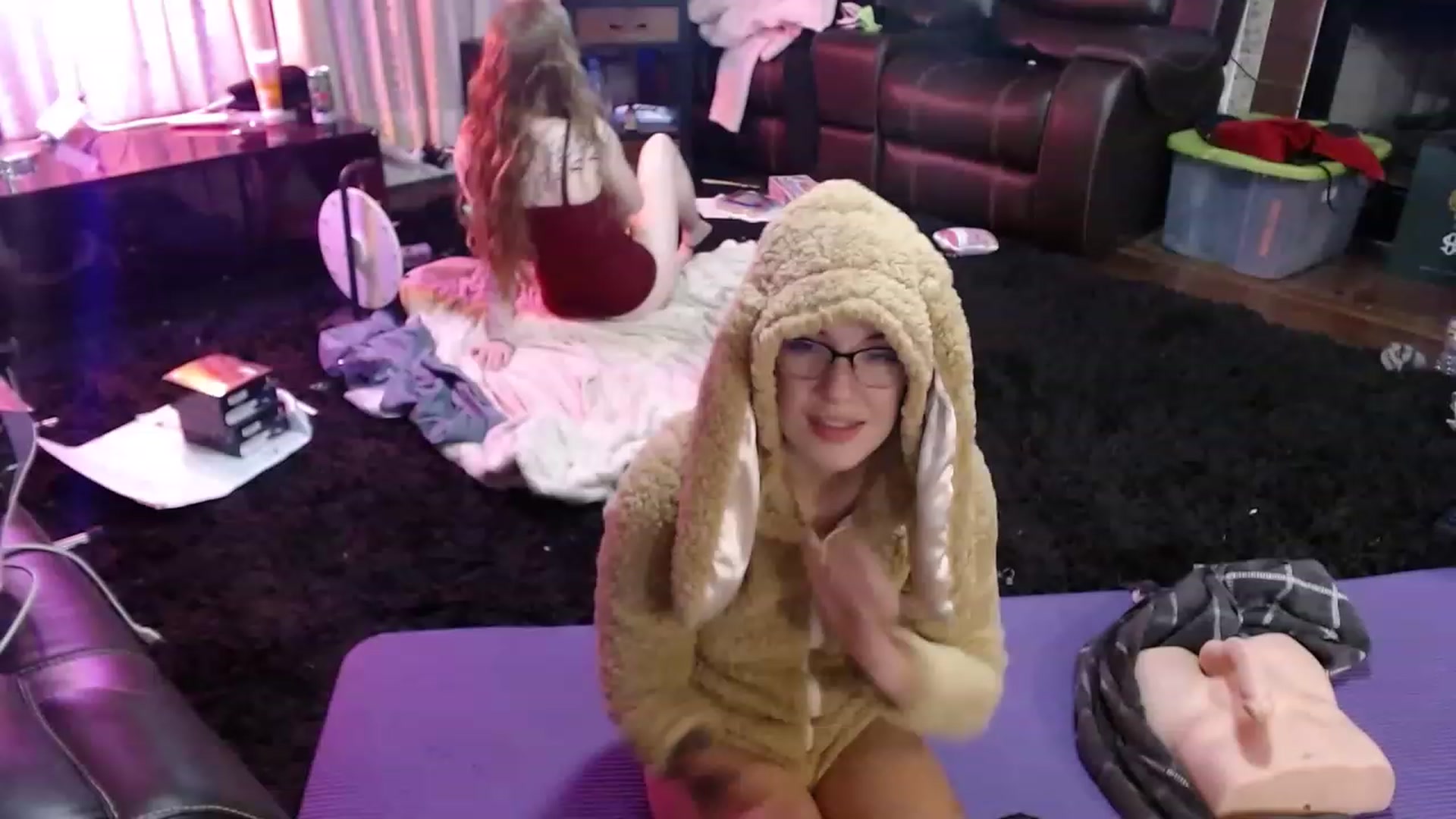 Gallery image thumbnail from BunnyNextDoor's myfreecams stream on, 07/04/2023, 09:22 image 10 of 20