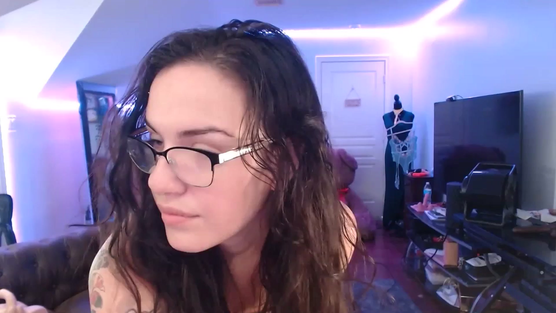 Gallery image thumbnail from BunnyNextDoor's myfreecams stream on, 07/05/2023, 16:30 image 3 of 20
