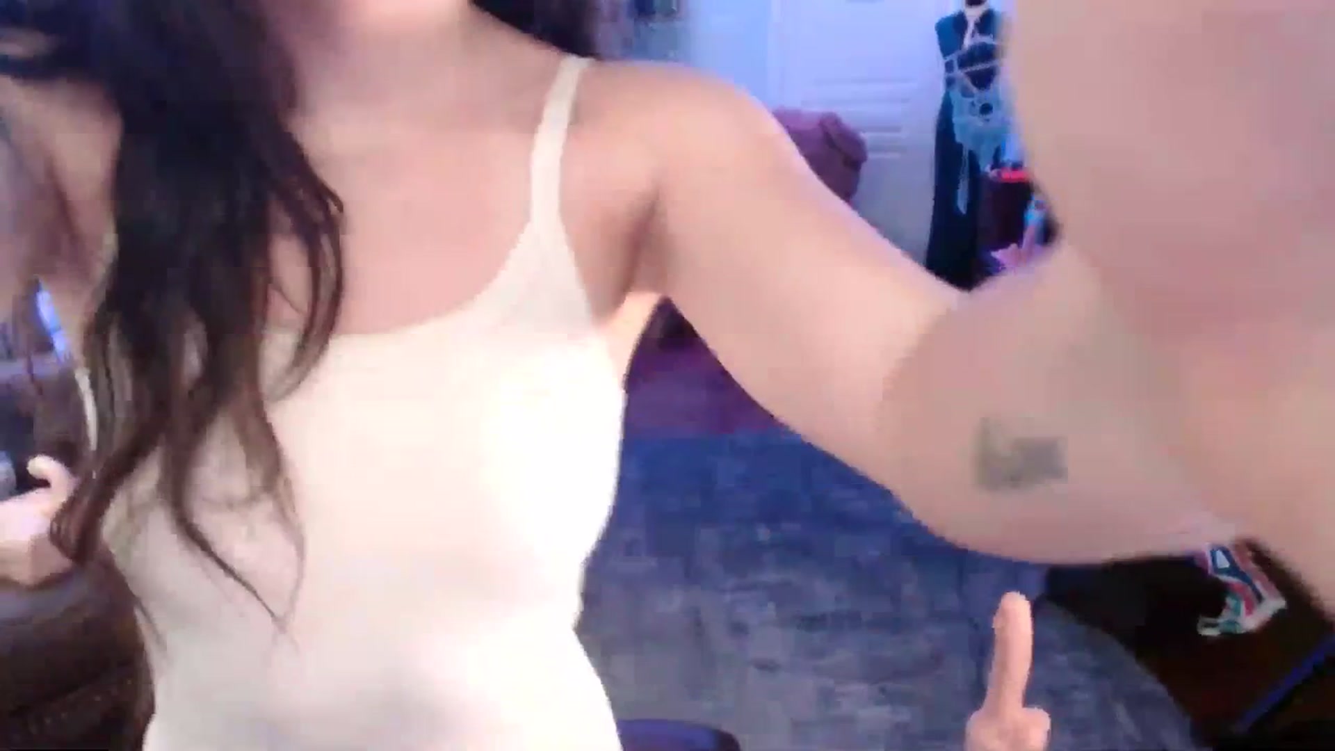 Gallery image thumbnail from BunnyNextDoor's myfreecams stream on, 07/05/2023, 16:30 image 4 of 20