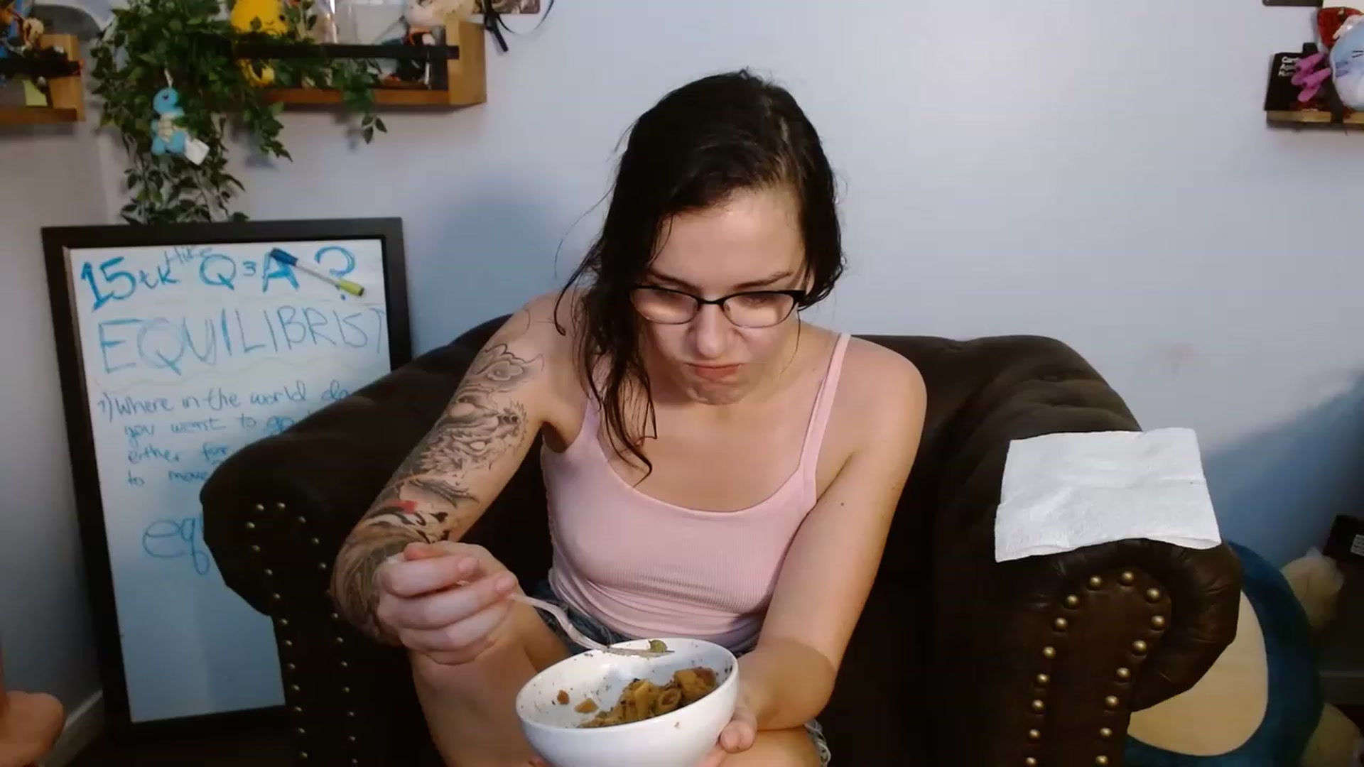 Gallery image thumbnail from BunnyNextDoor's myfreecams stream on, 07/21/2023, 09:15 image 15 of 20