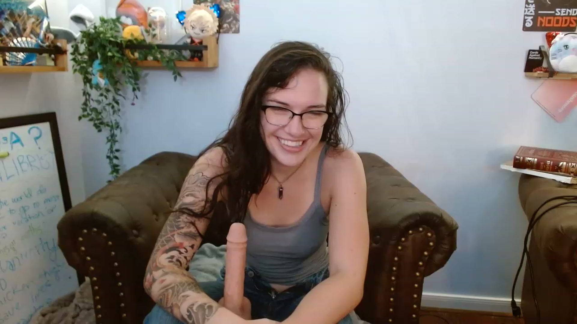 Gallery image thumbnail from BunnyNextDoor's myfreecams stream on, 07/28/2023, 14:43 image 6 of 20