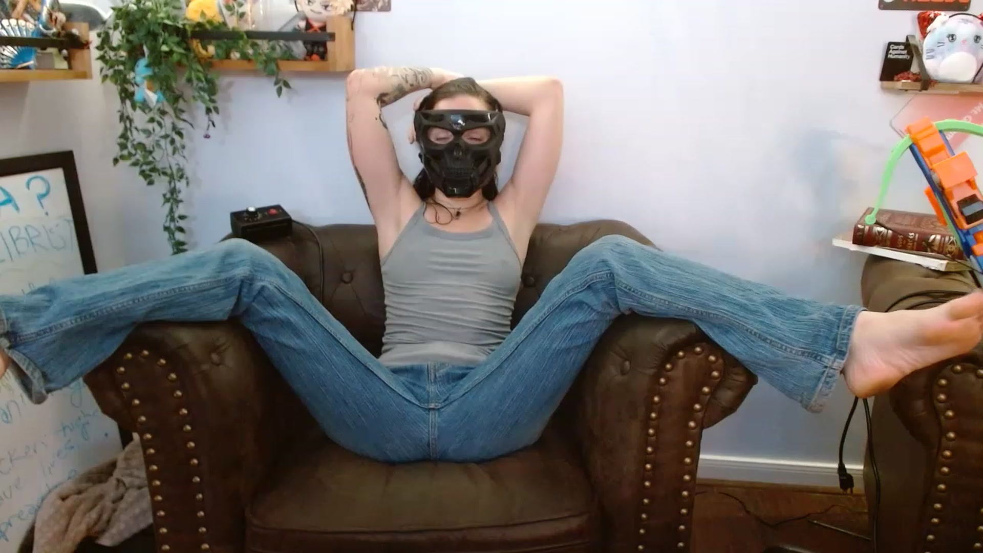 Gallery image thumbnail from BunnyNextDoor's myfreecams stream on, 07/28/2023, 15:24 image 18 of 20