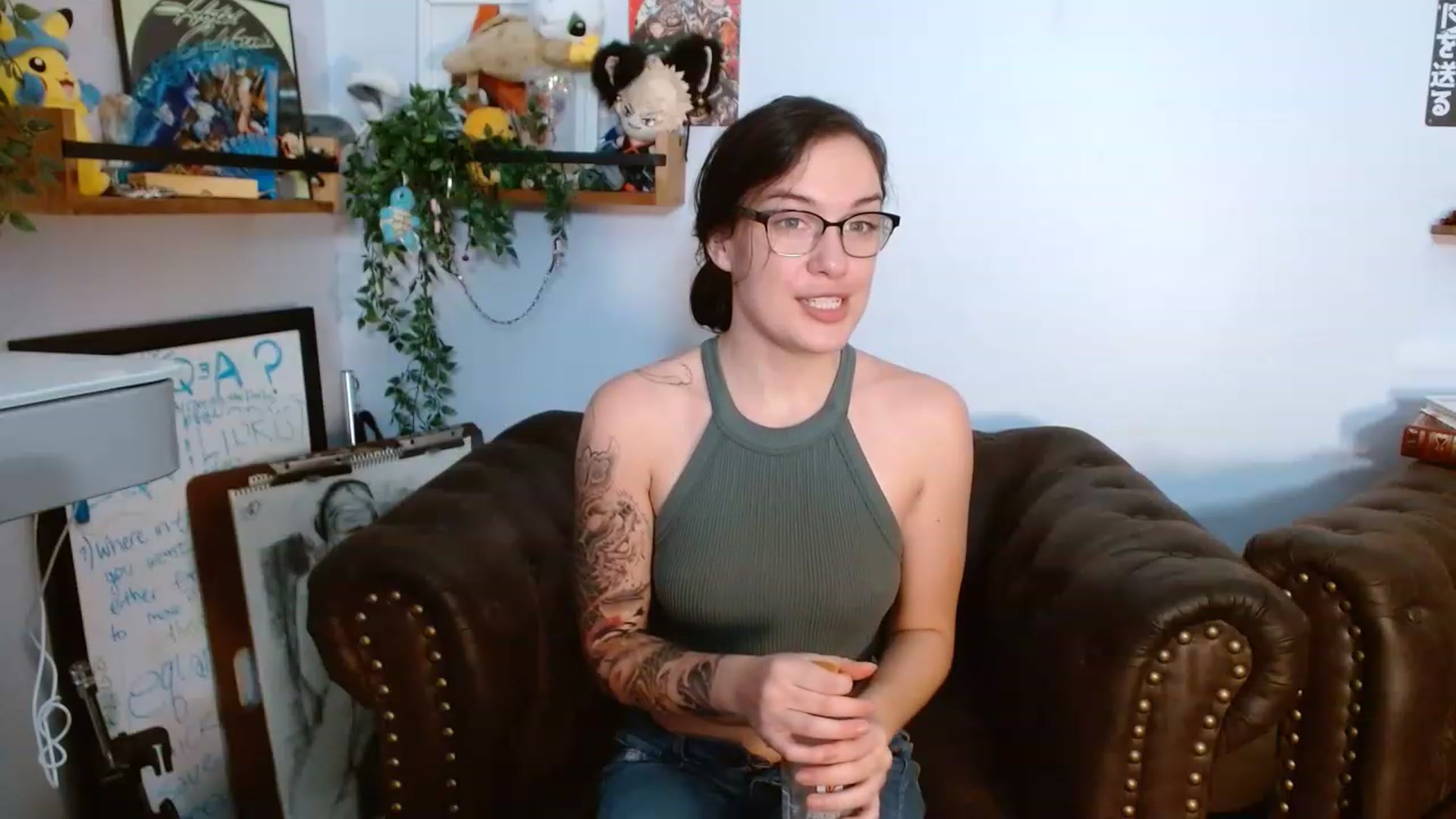 Gallery image thumbnail from BunnyNextDoor's myfreecams stream on, 08/05/2023, 16:21 image 9 of 20