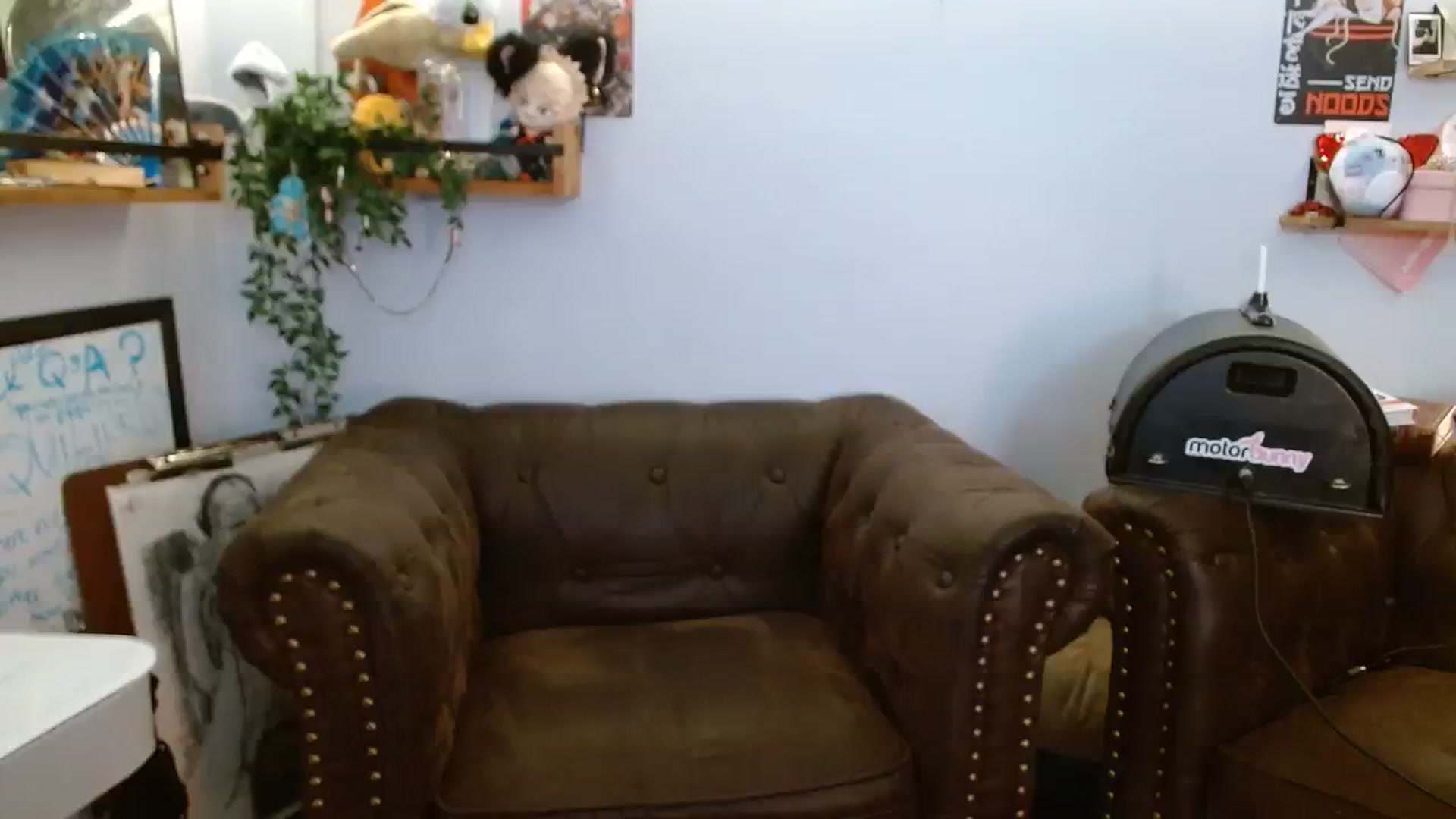 Gallery image thumbnail from BunnyNextDoor's myfreecams stream on, 08/06/2023, 17:46 image 7 of 20