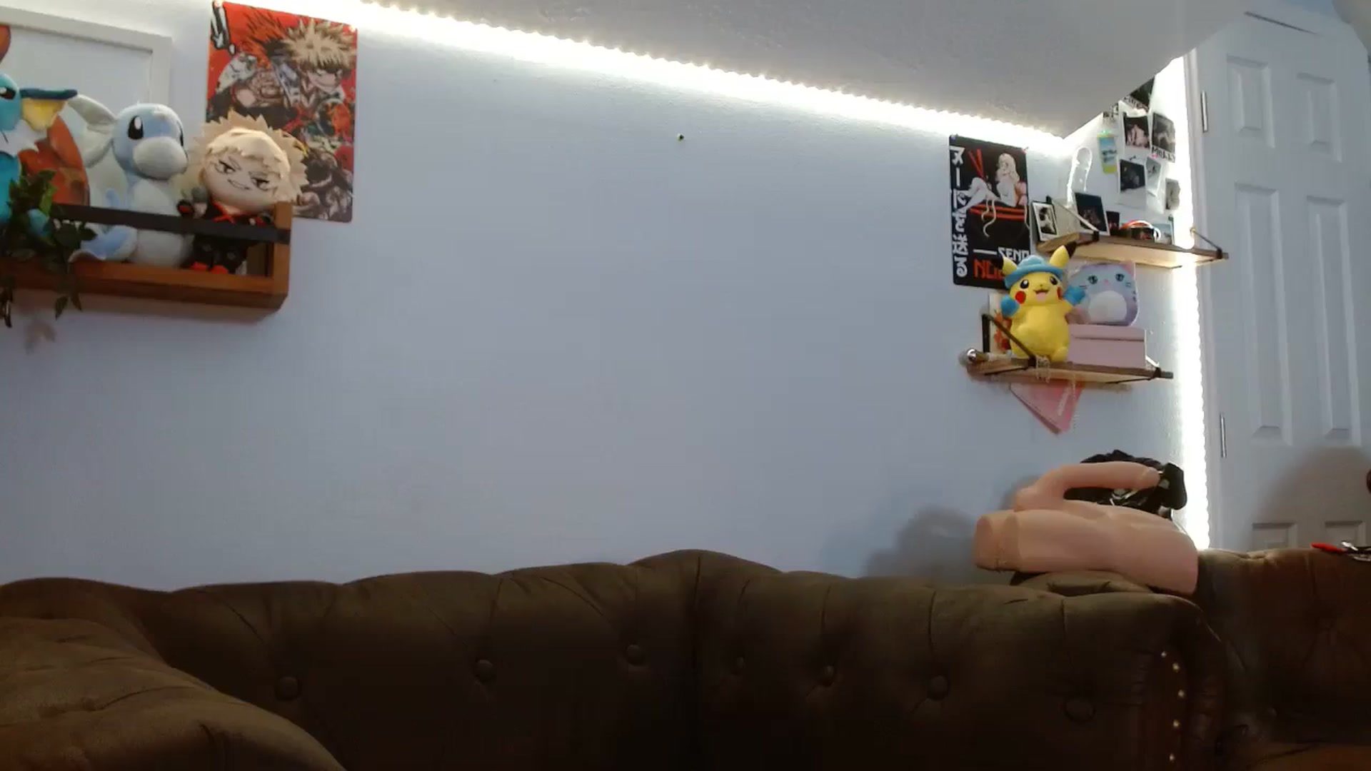 Gallery image thumbnail from BunnyNextDoor's myfreecams stream on, 08/07/2023, 18:54 image 1 of 20