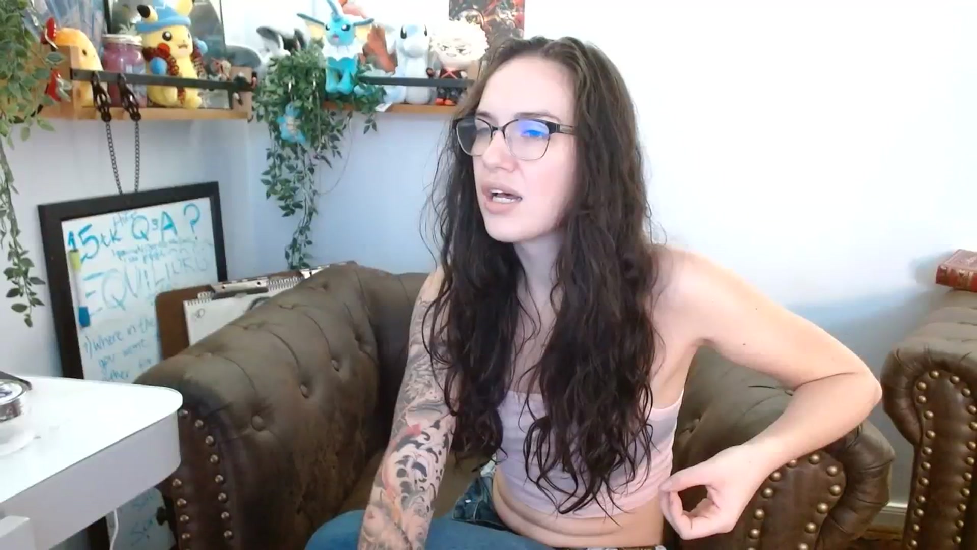 Gallery image thumbnail from BunnyNextDoor's myfreecams stream on, 08/08/2023, 19:13 image 8 of 20