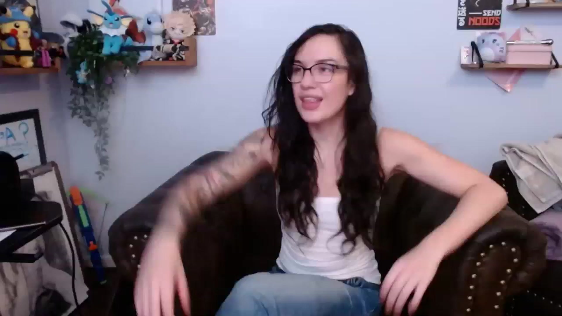 Gallery image thumbnail from BunnyNextDoor's myfreecams stream on, 08/15/2023, 03:34 image 19 of 20