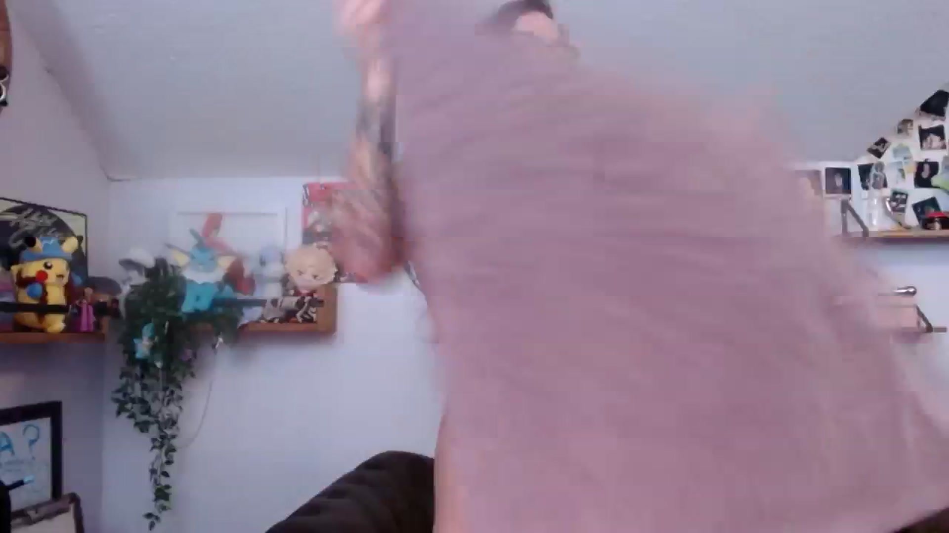 Gallery image thumbnail from BunnyNextDoor's myfreecams stream on, 08/15/2023, 03:34 image 10 of 20