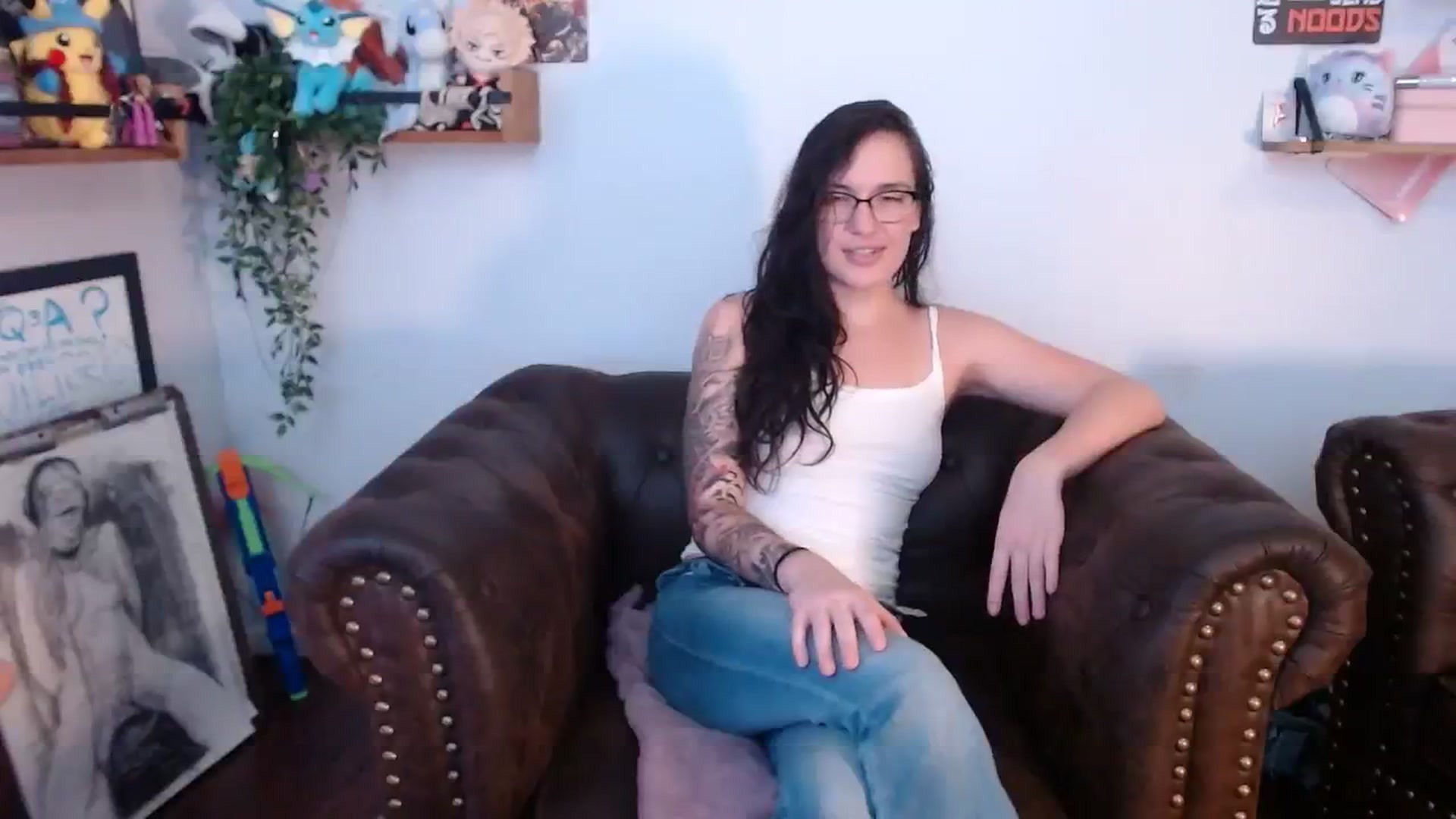 Gallery image thumbnail from BunnyNextDoor's myfreecams stream on, 08/16/2023, 19:16 image 15 of 20